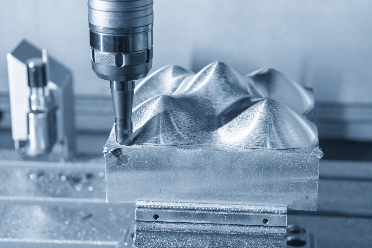 湖南工业职业技术学院模具设计与制造专业：课程、就业前景及发展趋势