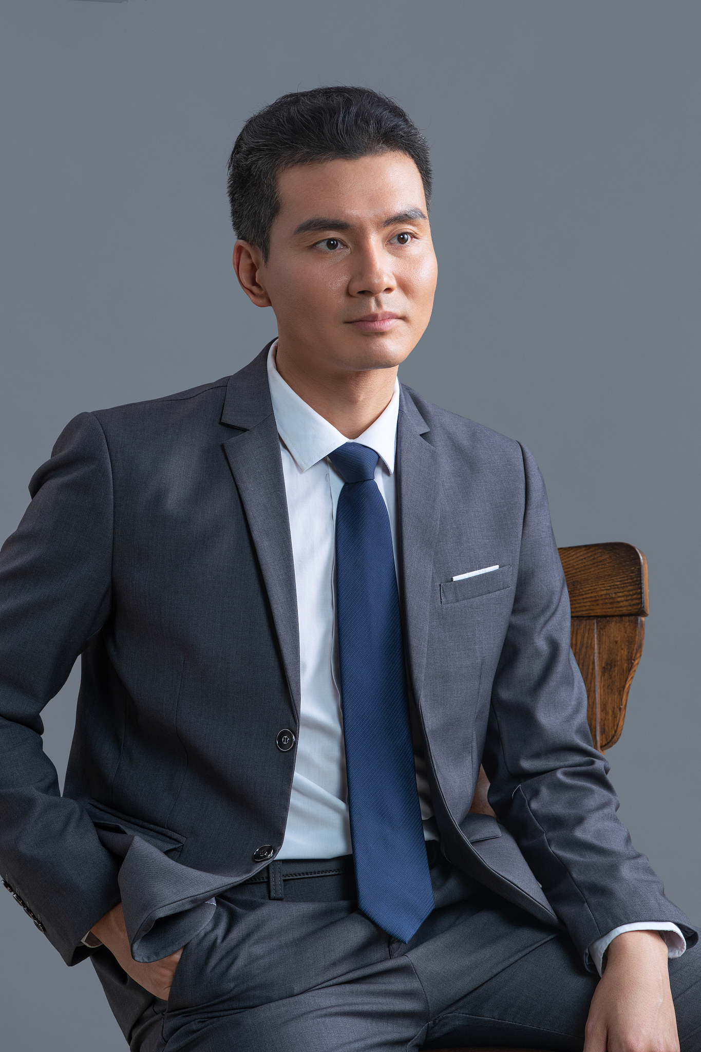 商务男士