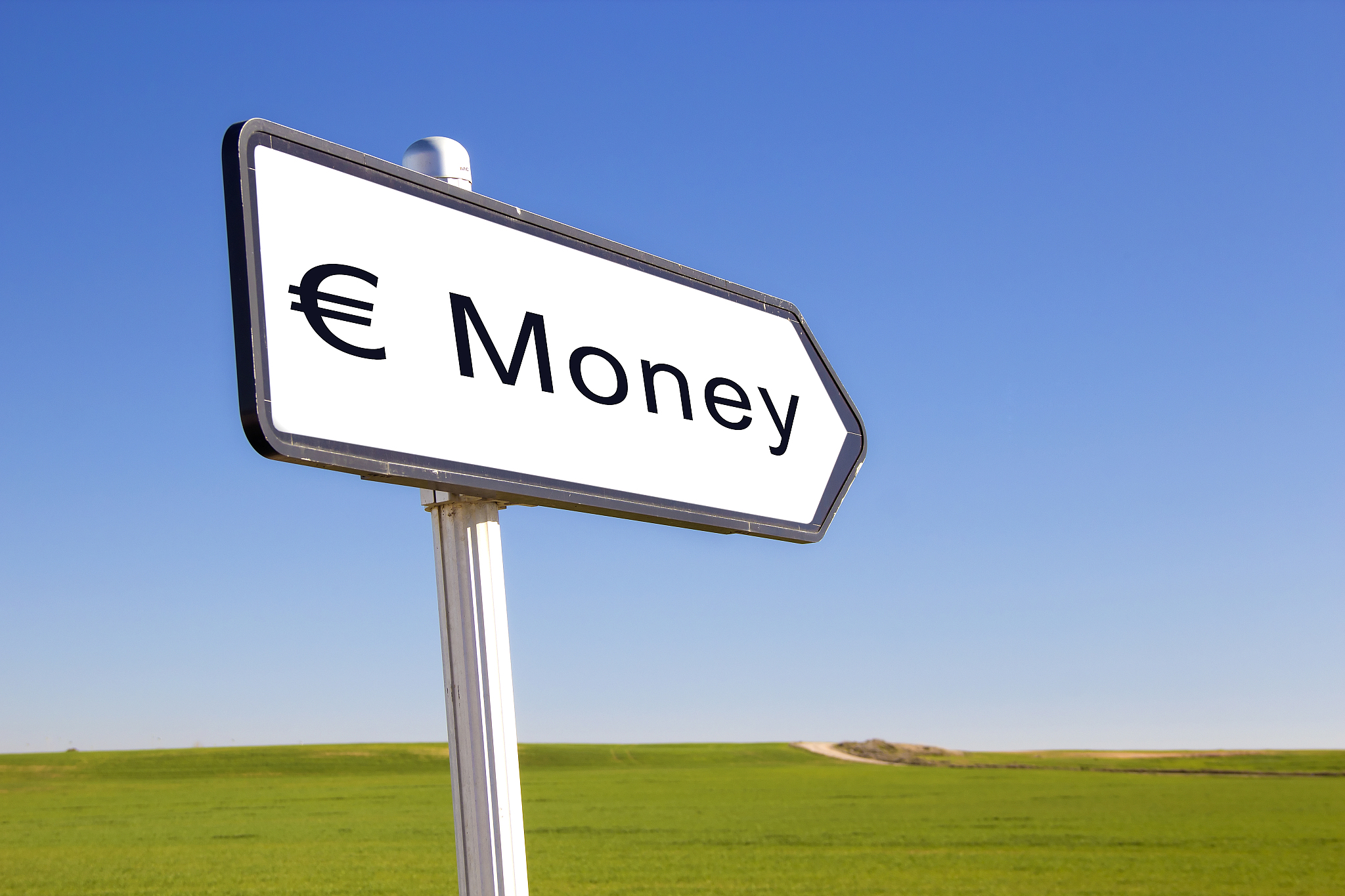 湖北卫校毕业生可以考商丘高等医学吗？就业前景与发展方向解析