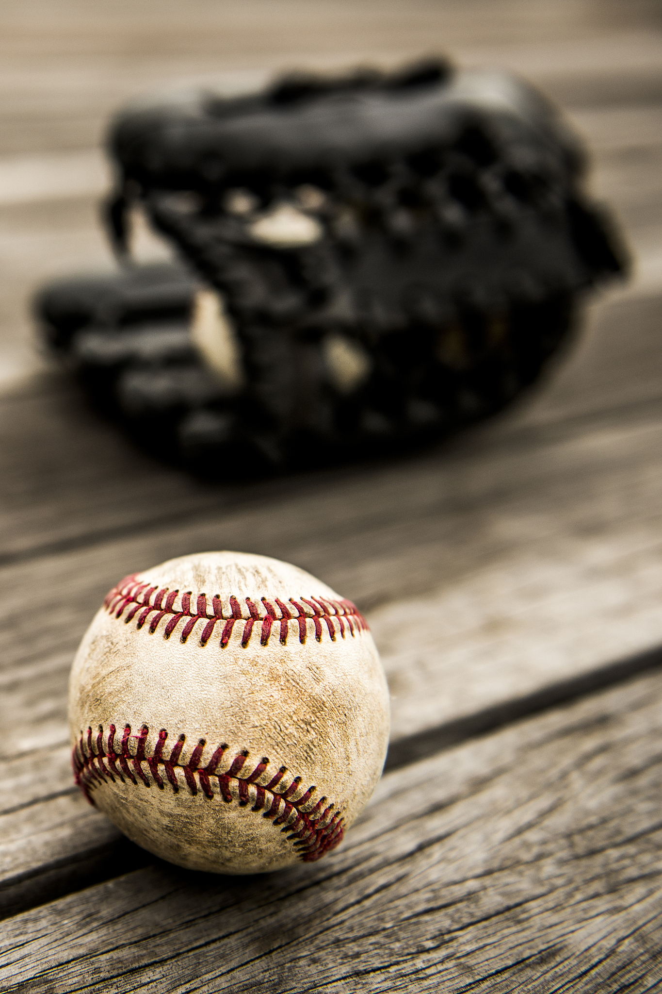 MLB 2021 手套尺寸缩减：争议与影响