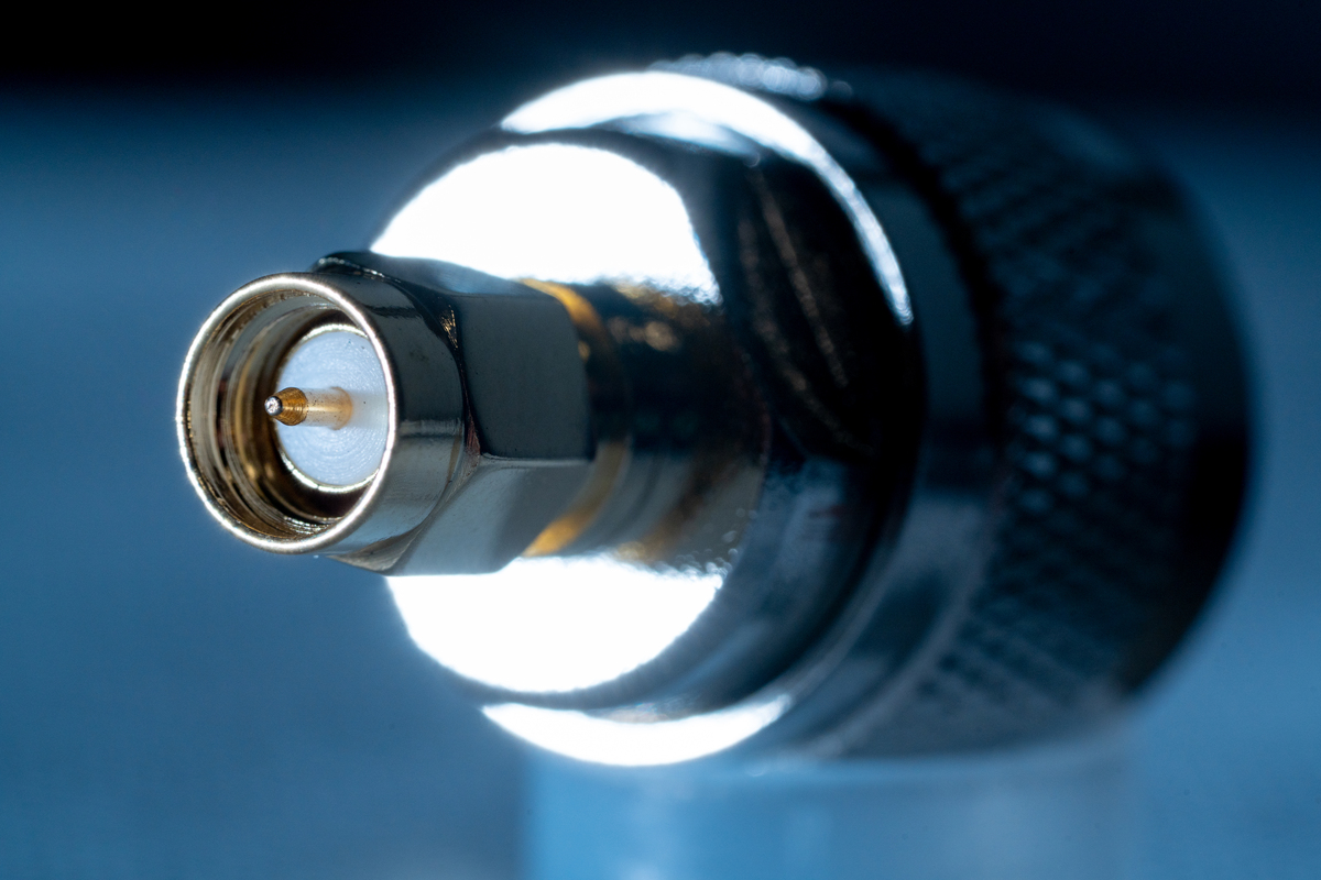 sma公头和pl公头转接插头的细节