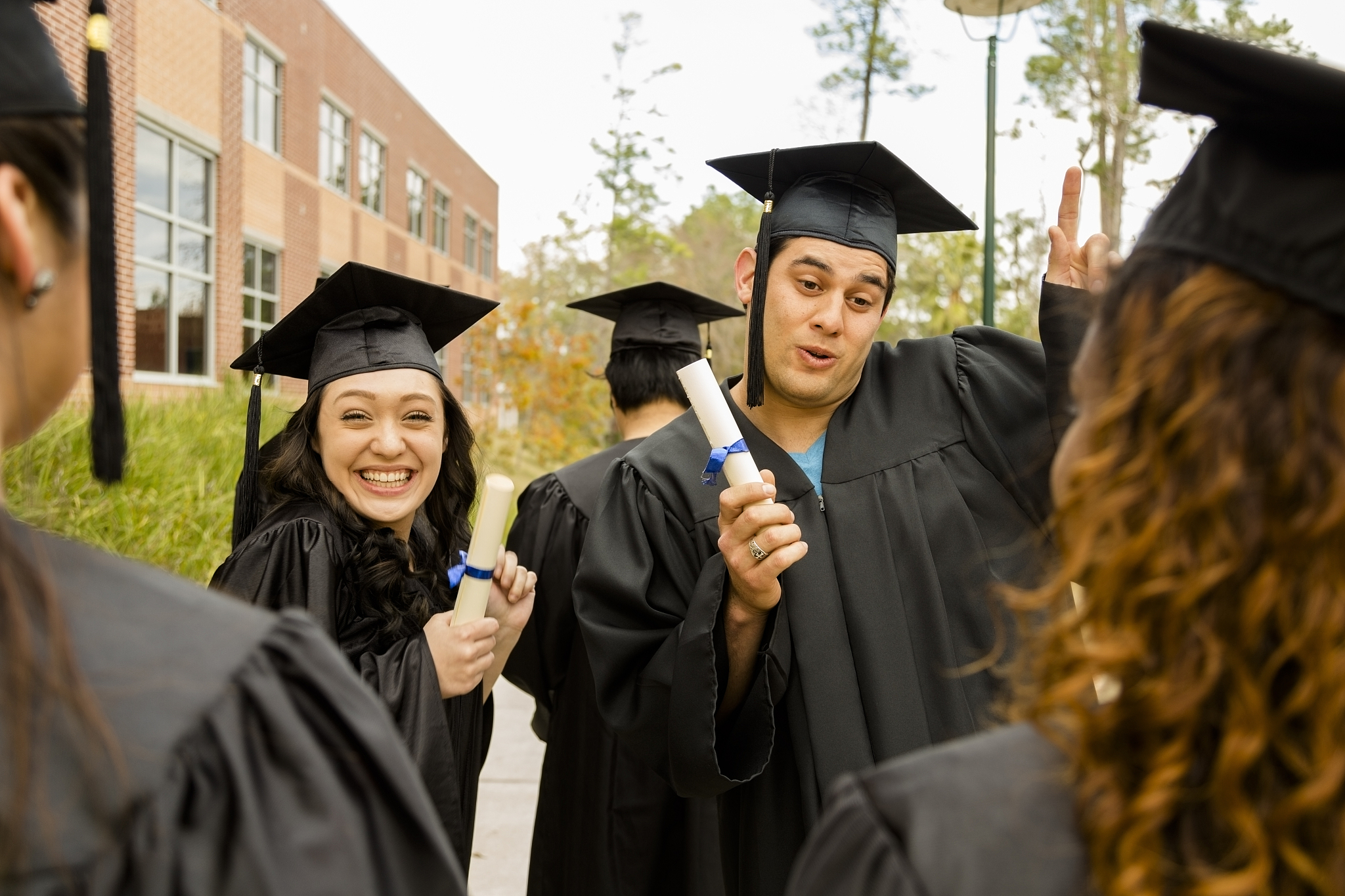 快速毕业硕士学位：来自赞比亚、乌干达等国的20所类似ENEB的私立学校
