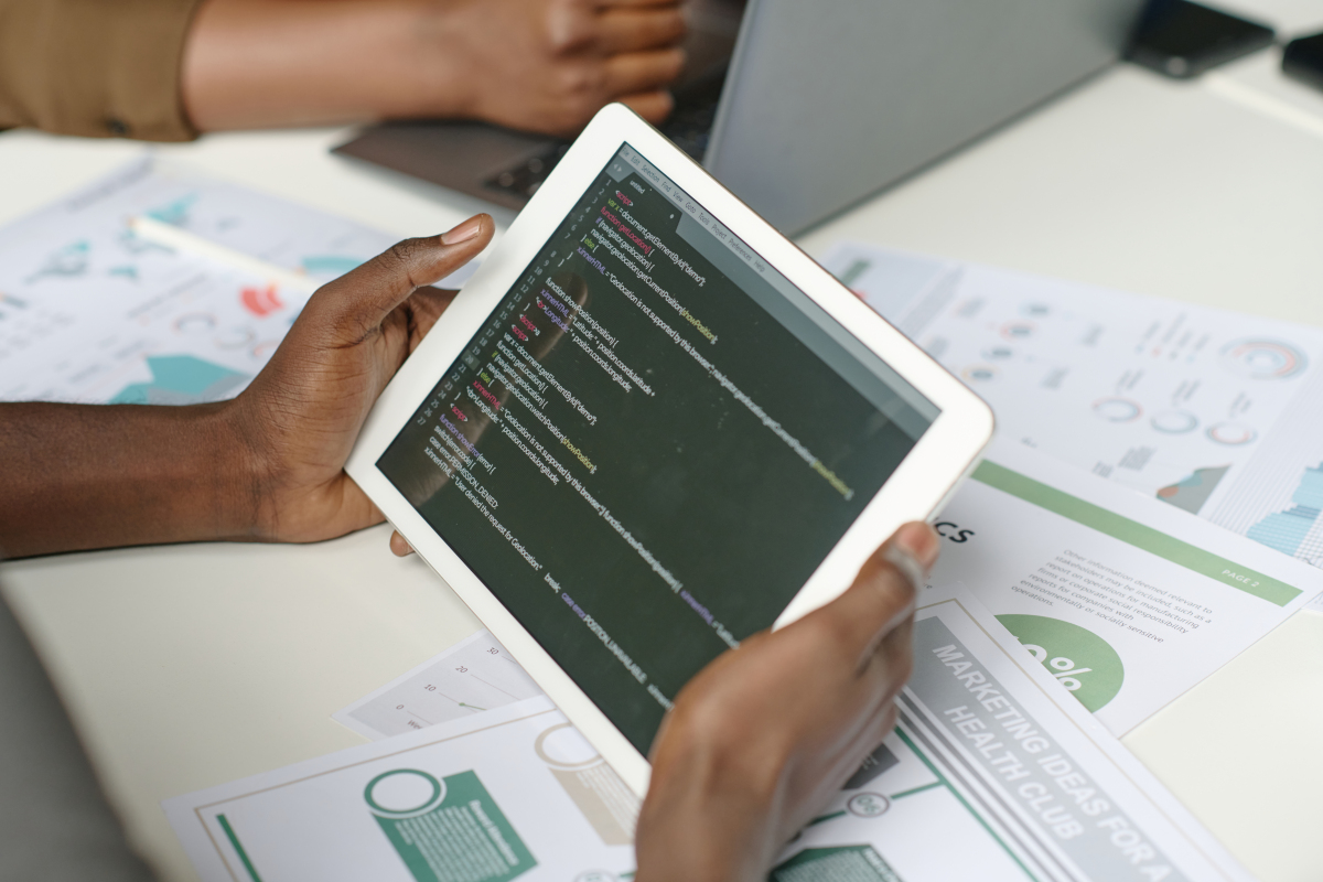 Handwriting vs. Typing: Striking a Balance in the Digital Age