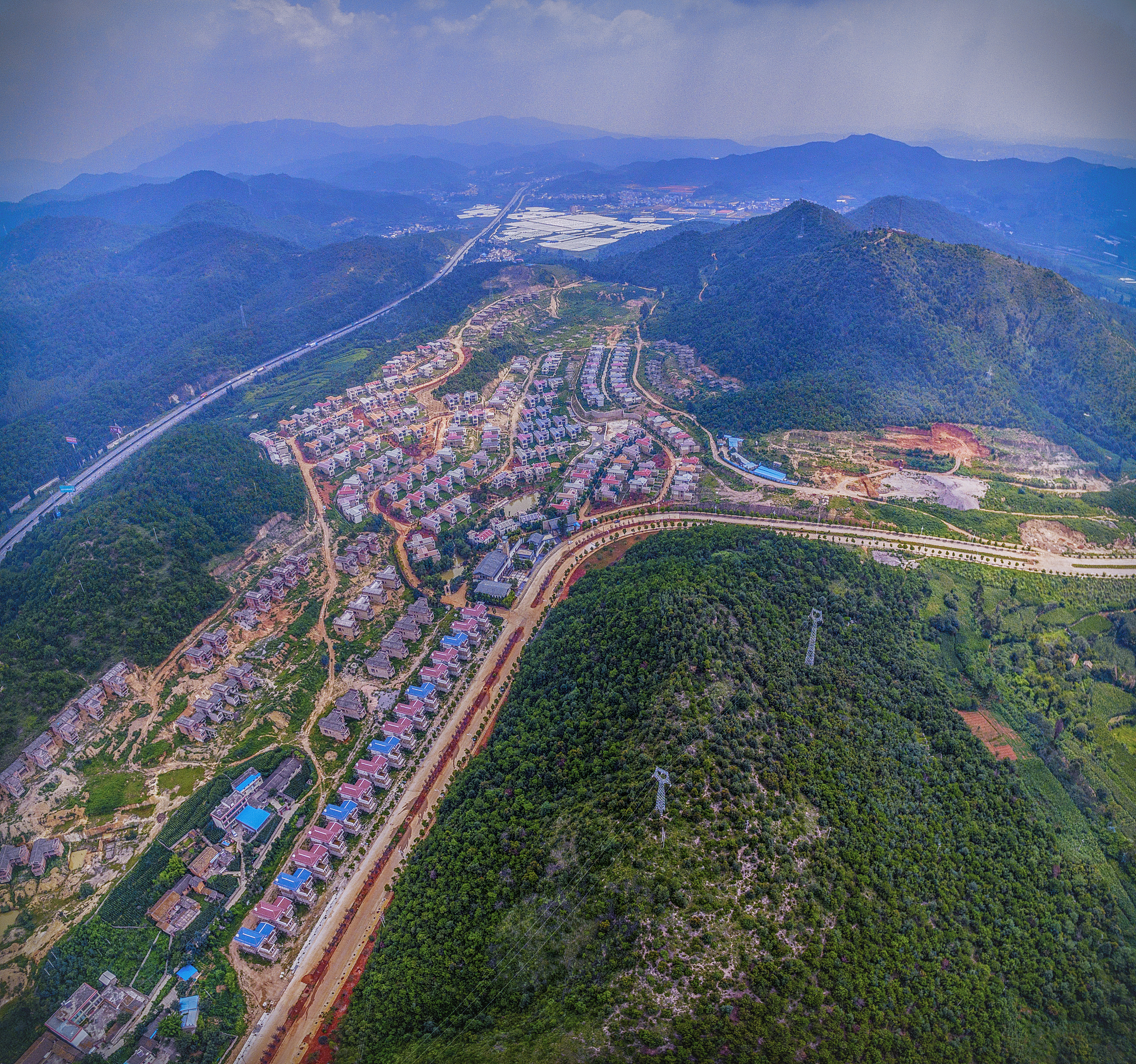 云南经济管理学校2022年招生简章 - 报考条件、流程、专业