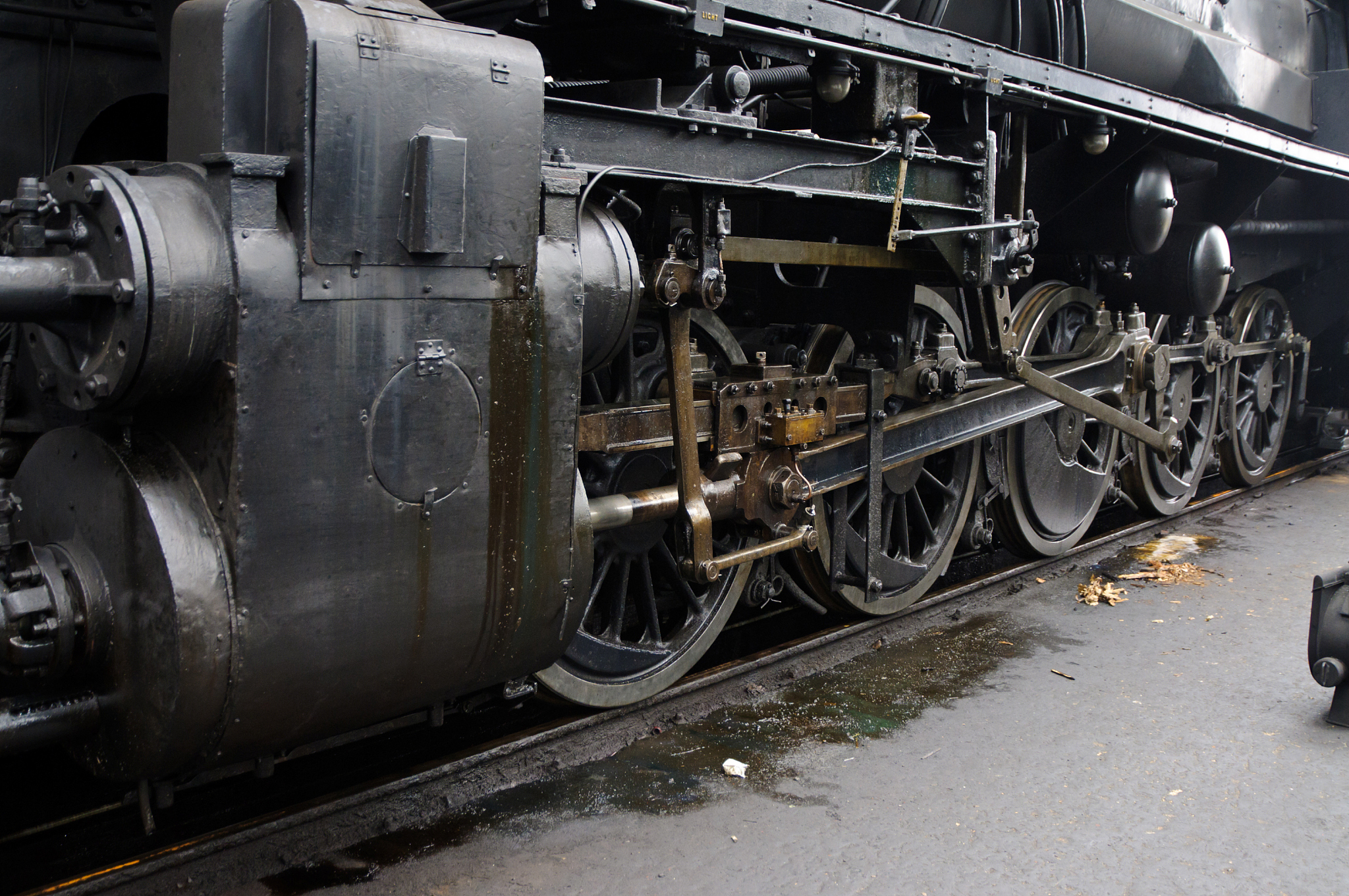 工业革命的三次浪潮：蒸汽、电力与信息