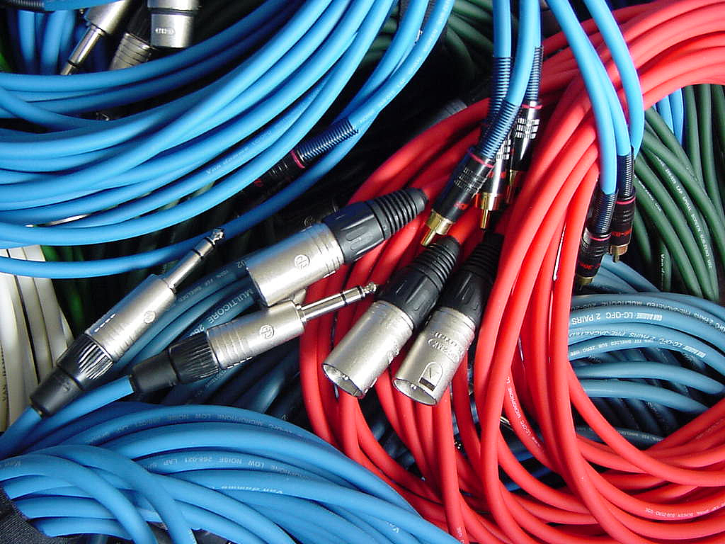 马达加斯加的Cable U1000 R02V unarmoured 4G25多少Voltage UoU