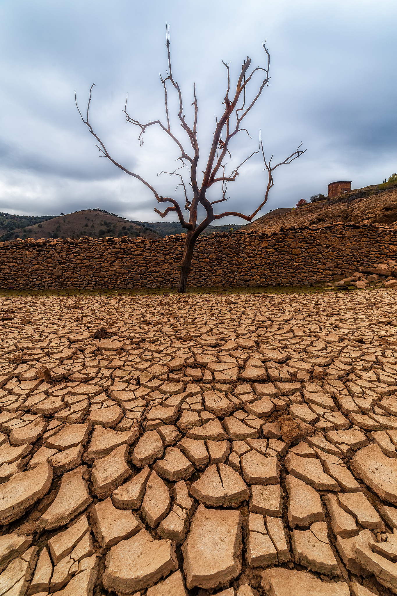 干旱季节分类：春旱、夏旱、秋旱、冬旱详解
