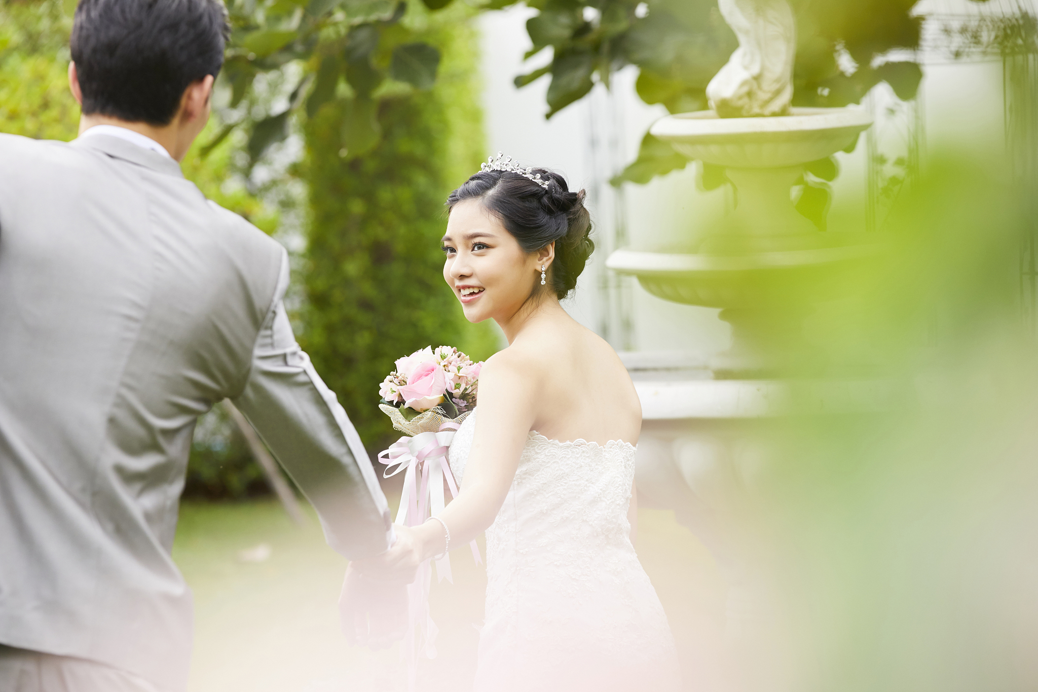 帮我写一个小红书文案关于婚礼摄影