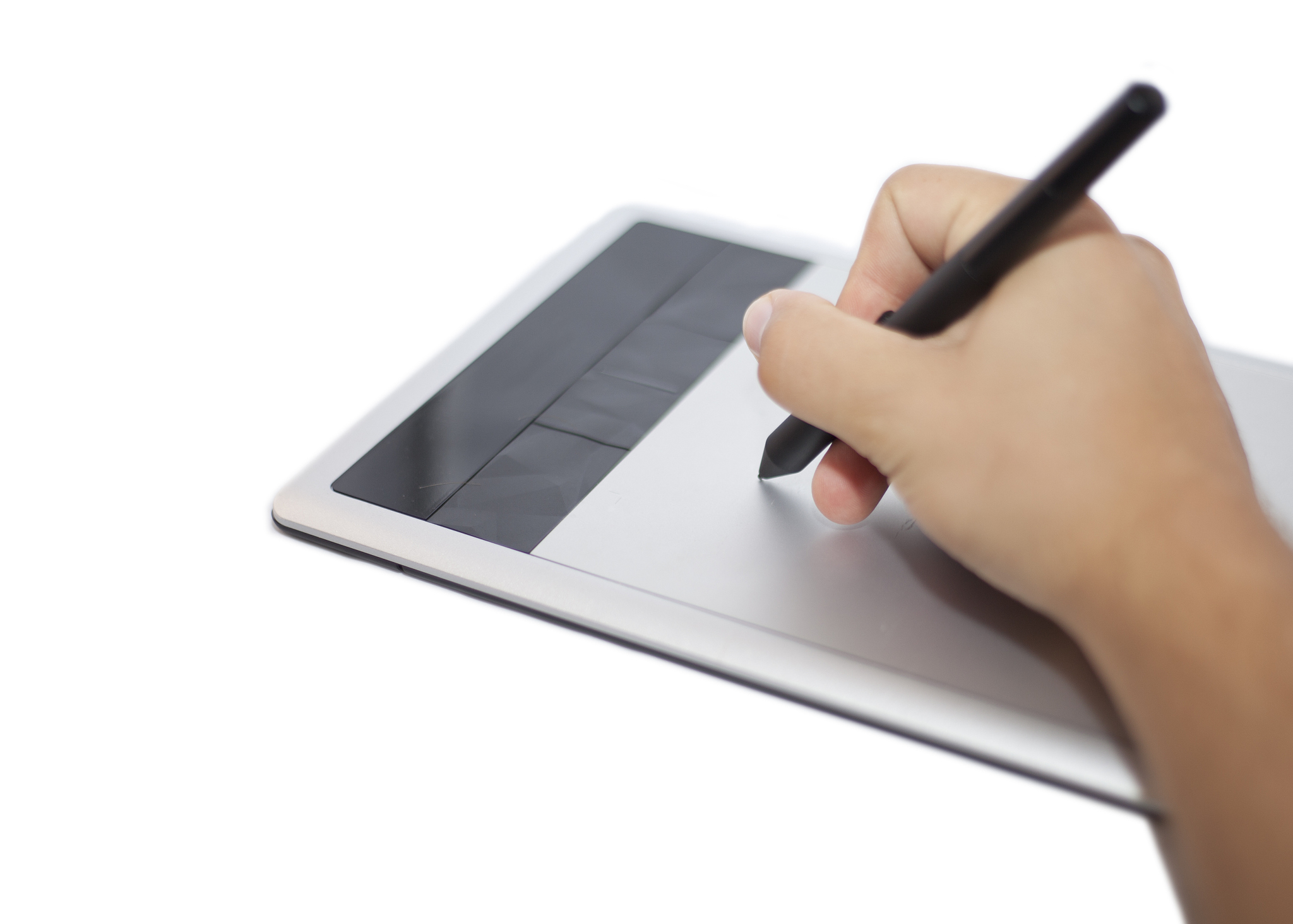 平板电脑画弓法：使用绘画软件和数字工具