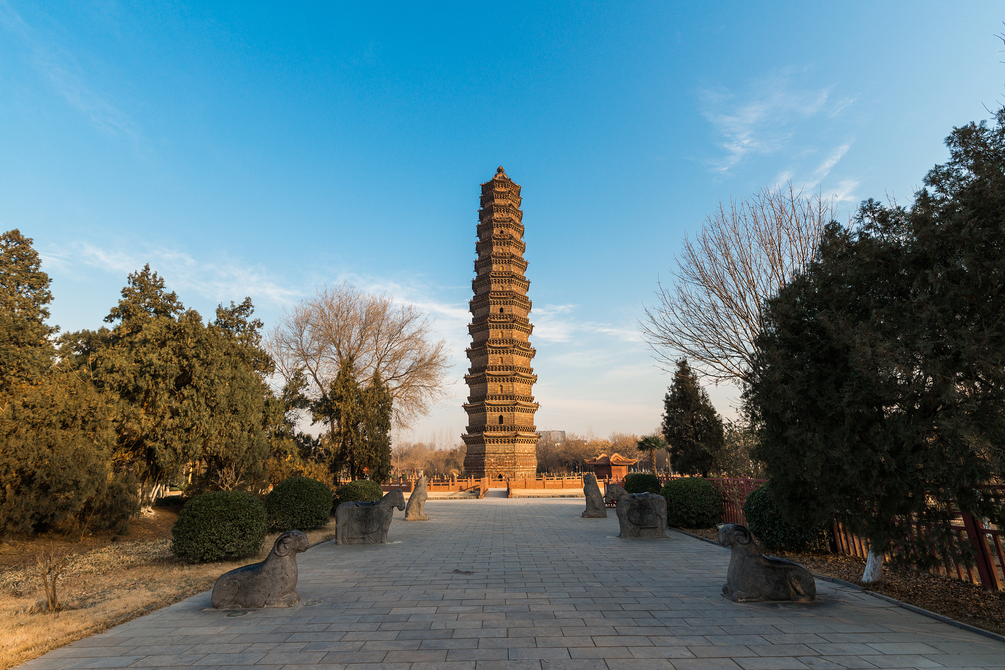 开封铁塔公园