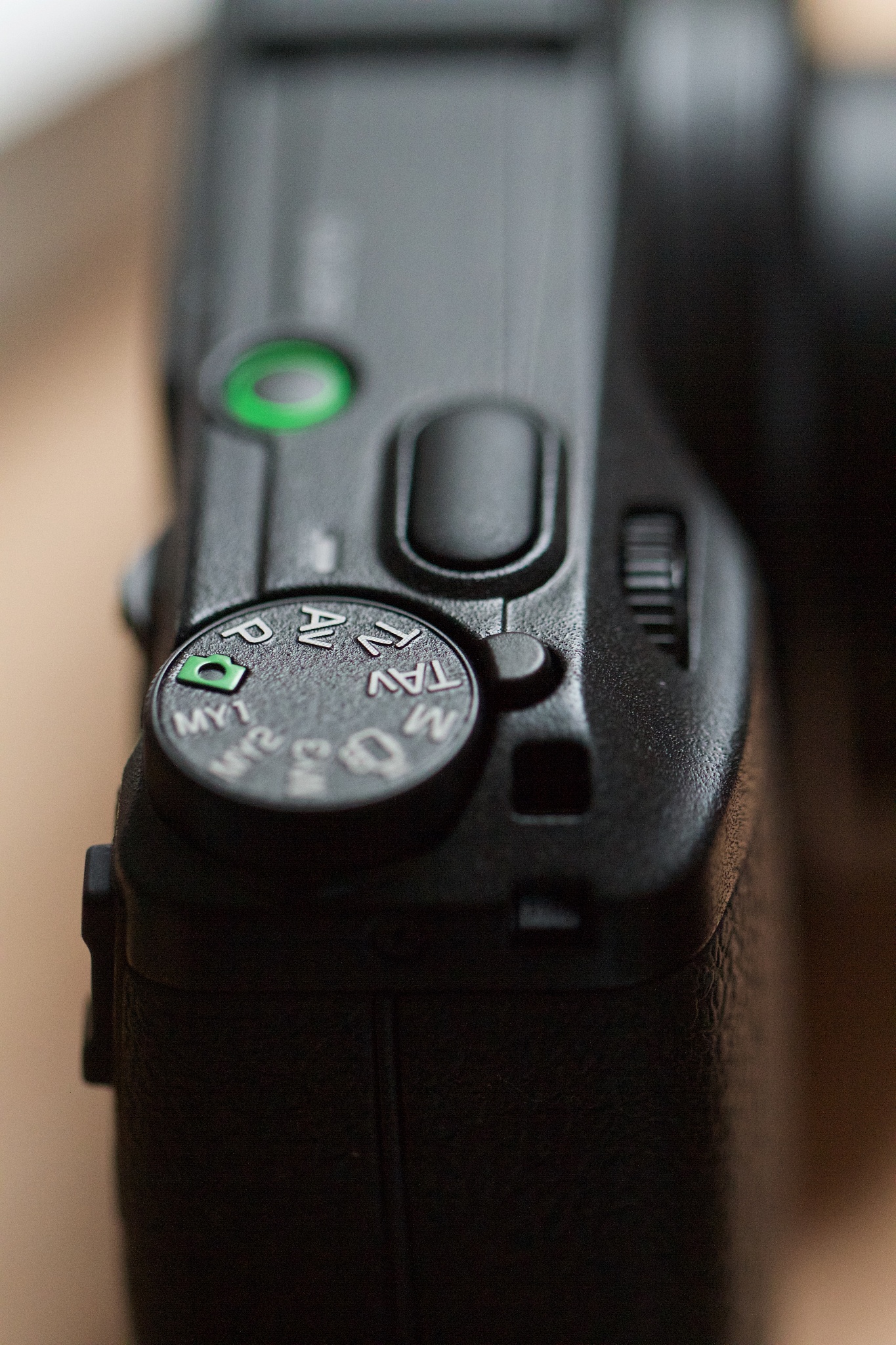 尼康810VR设置在唧里