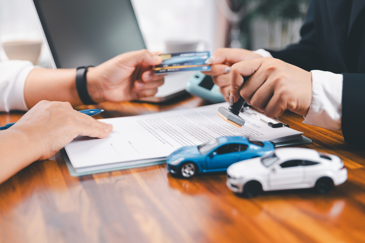 汽车商务运营师：汽车行业全方位服务专家