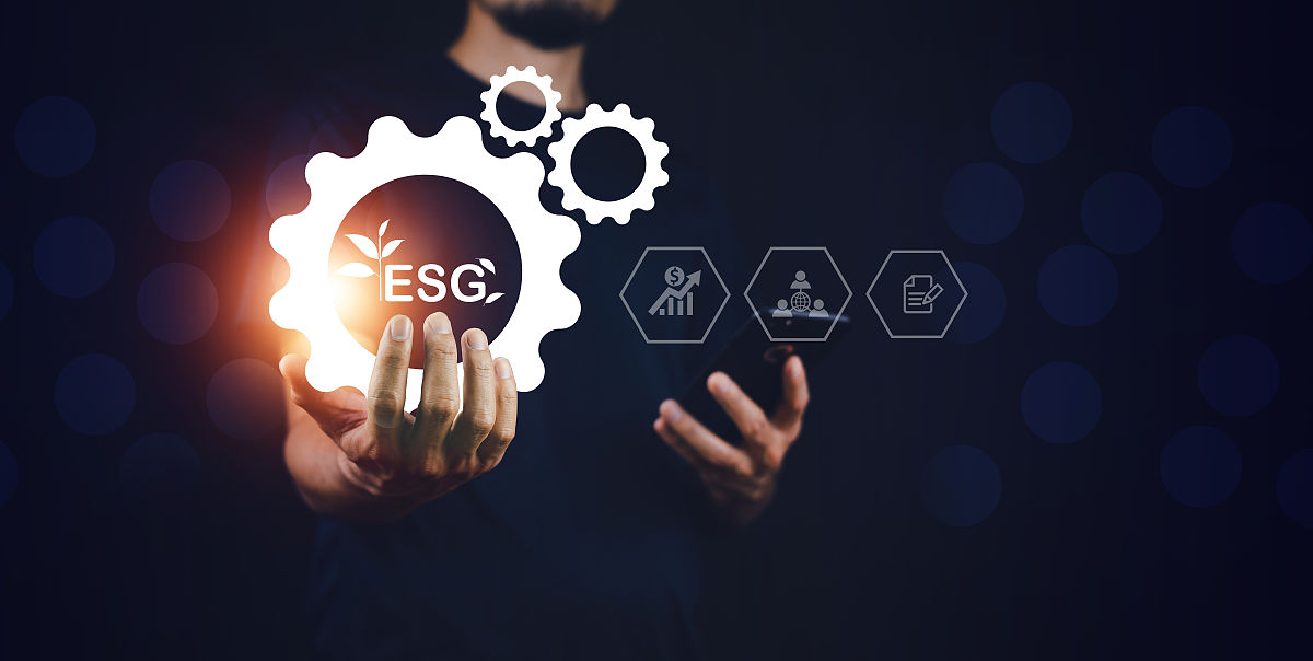 我们社会关系和淄博烧烤这个怎么联系、原因是什么联系跟大学生和社会关系、社会治理这个的联系