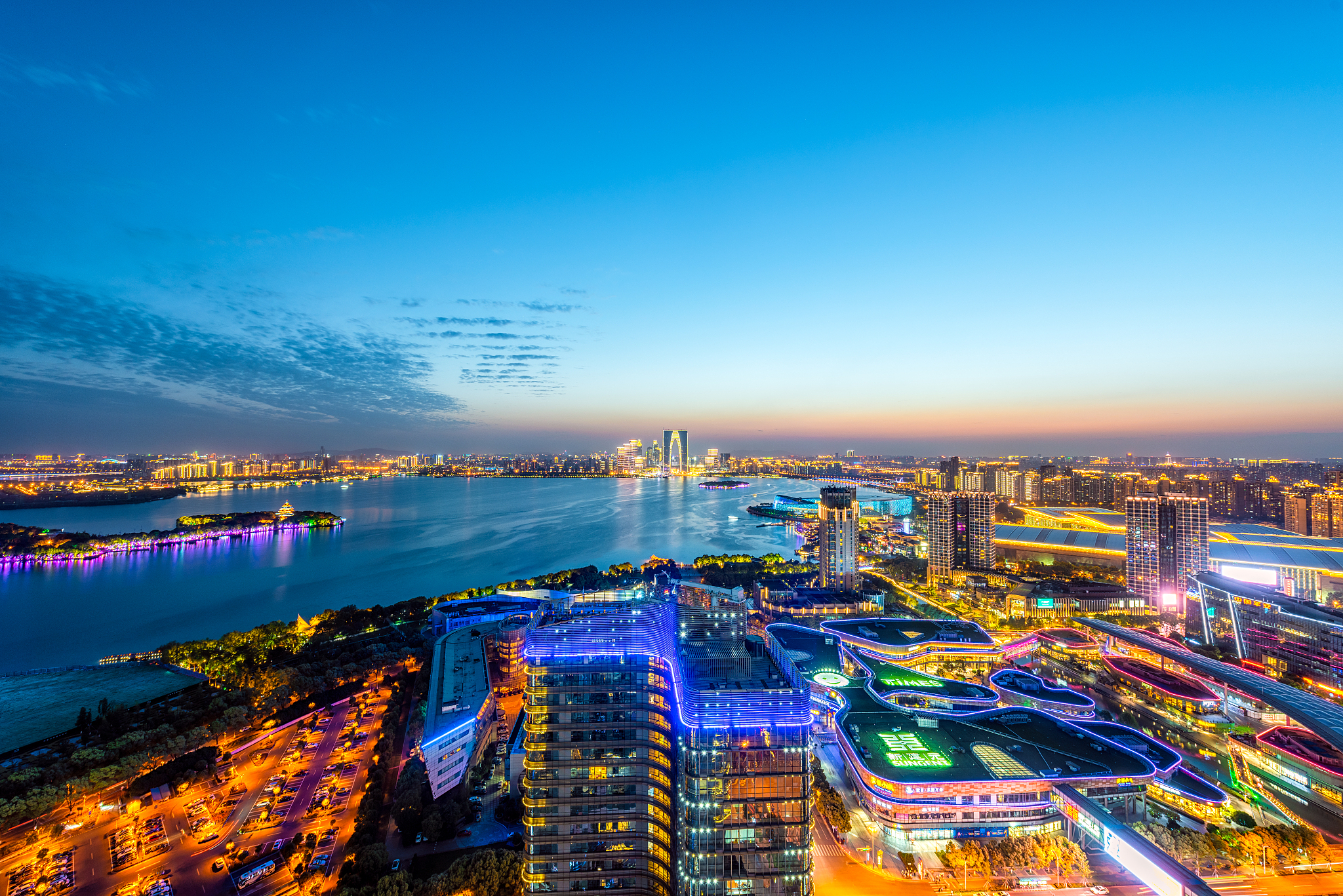 苏州园区夜景城市风光