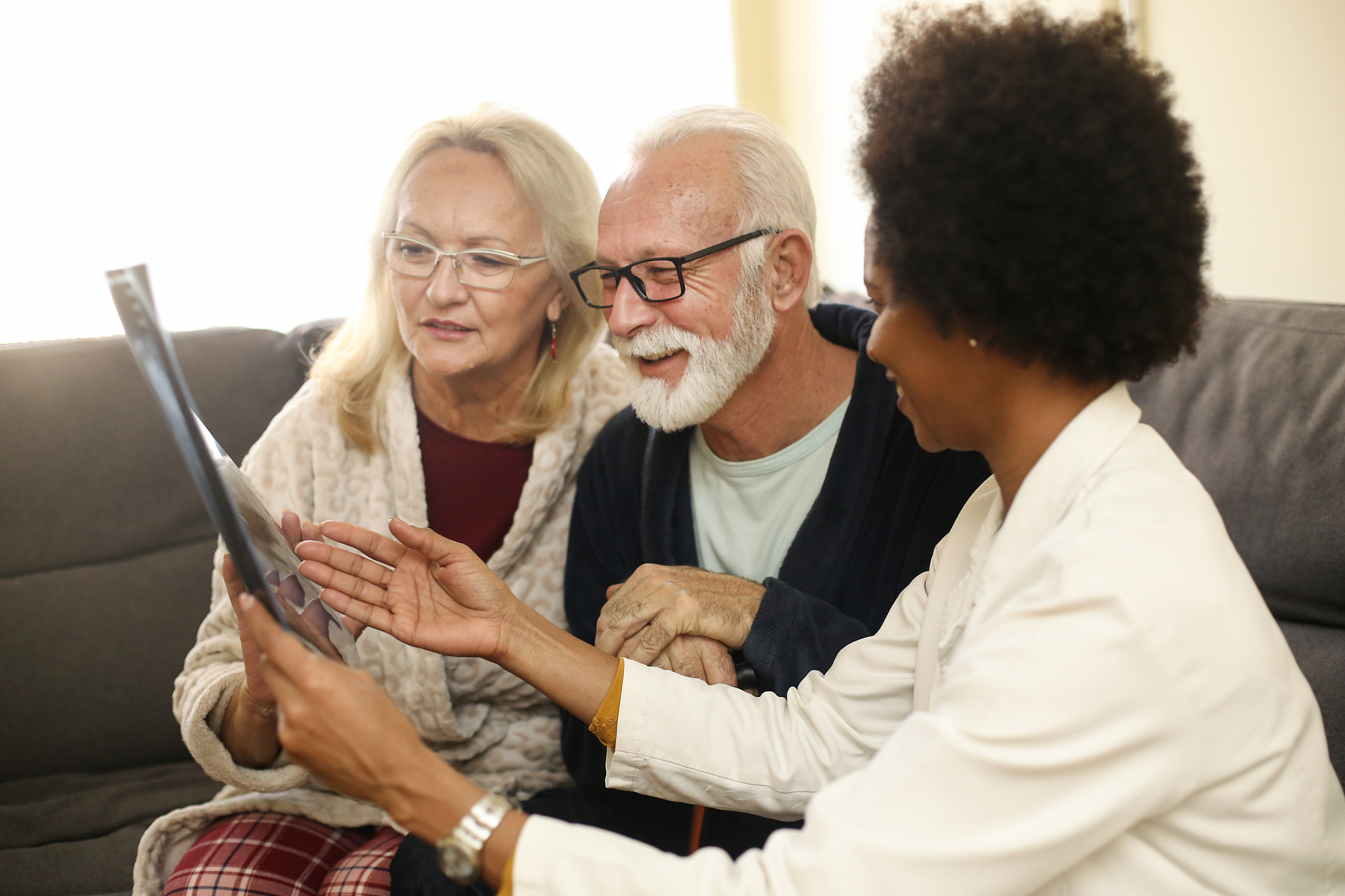 齐河县职业中等专业学校招生专业：机电、建筑、商贸、医药等
