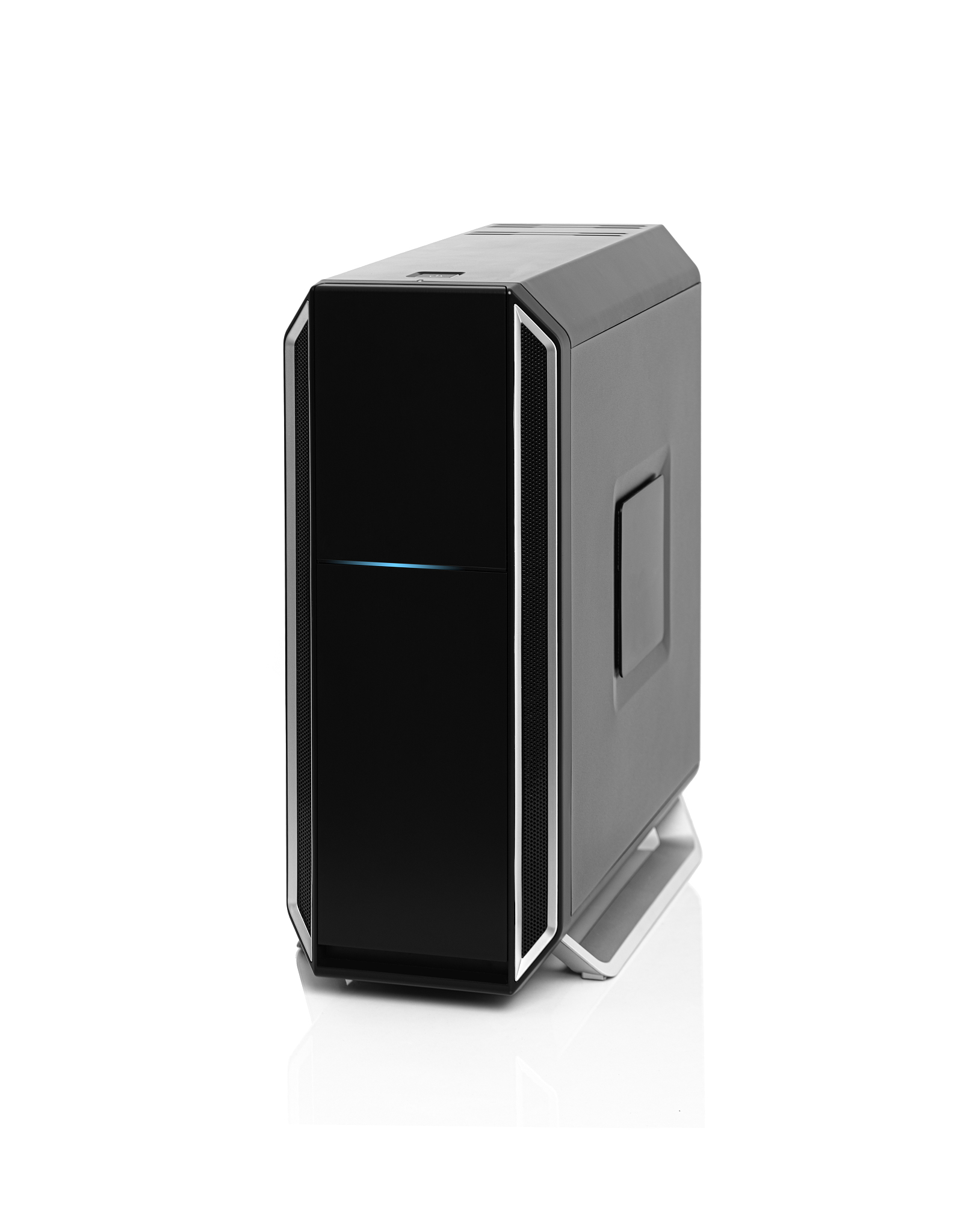 白色包豪斯主机组装指南：如何打造全白色外观？