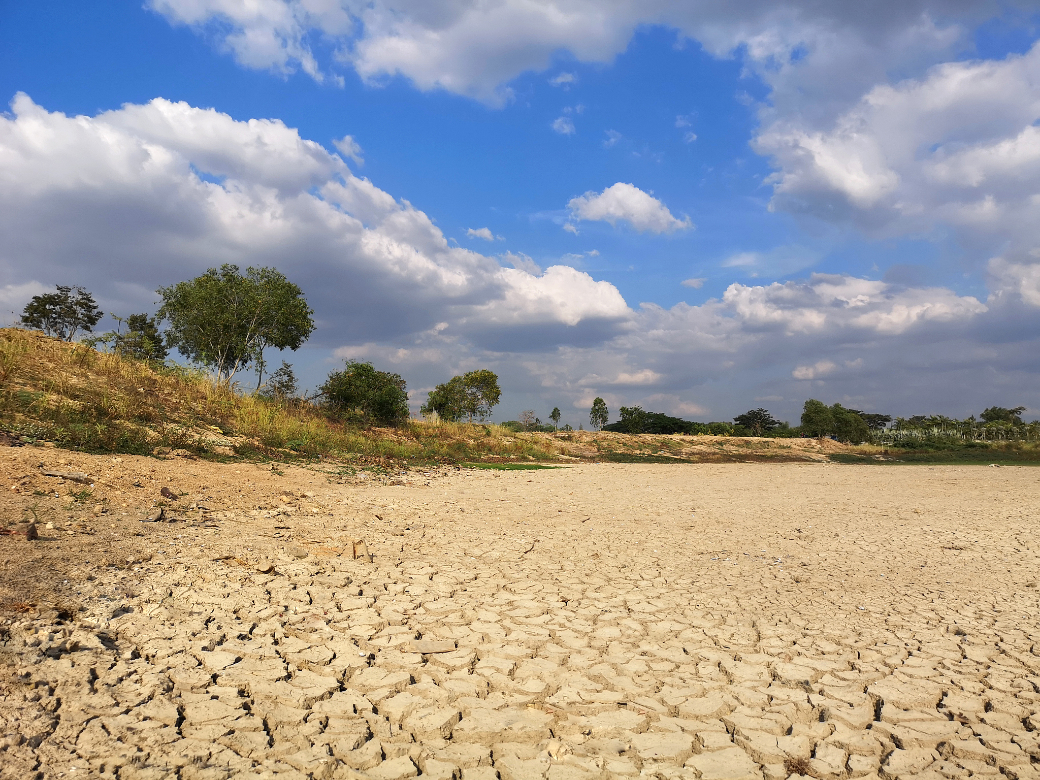 Heat Exacerbates Drought Stress on Maize Yield: A Combined Impact