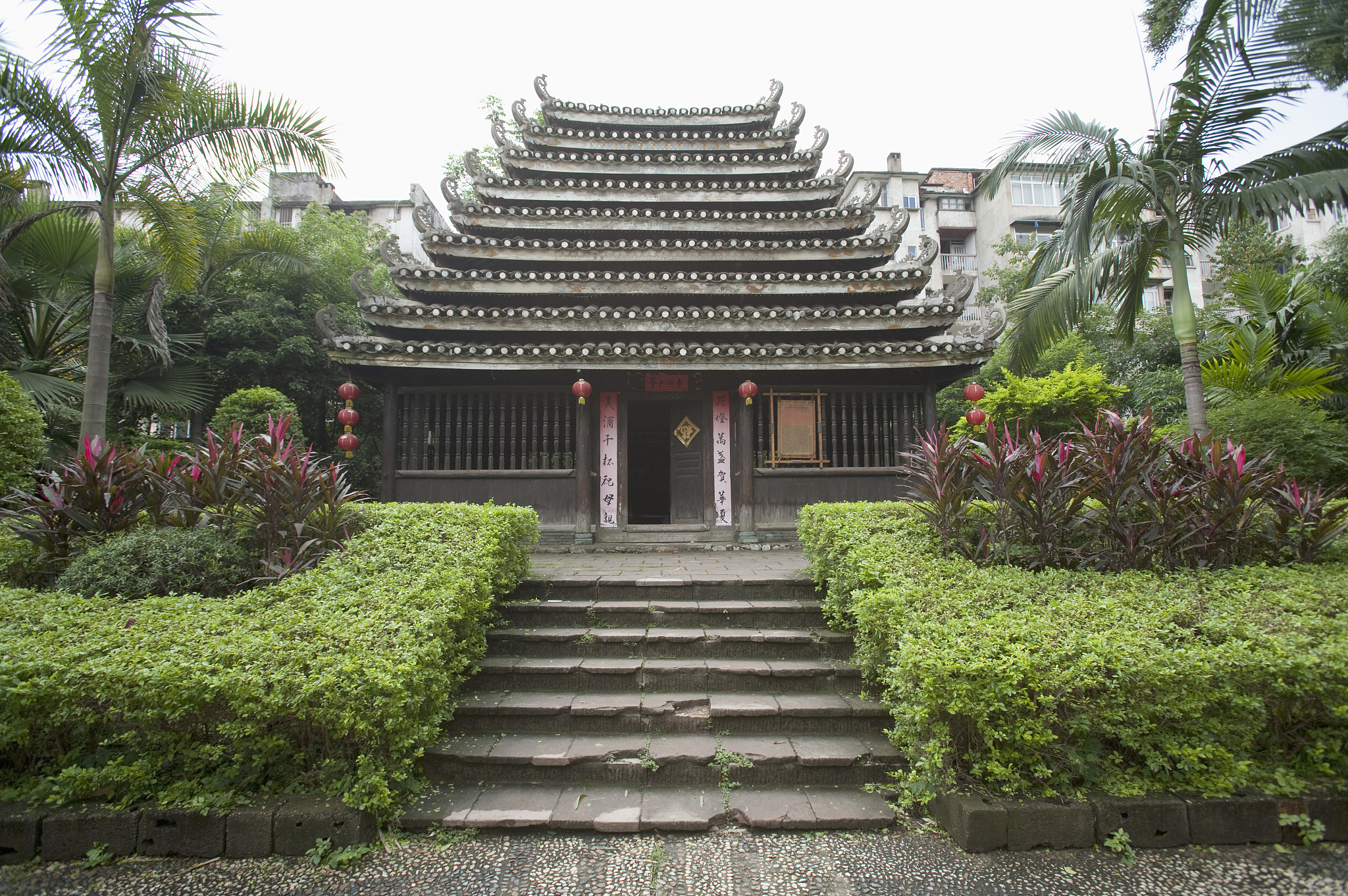 我是一个大学生专业中国风建筑师现在要写毕业论文请给我提供中国建筑的传承与发展选题