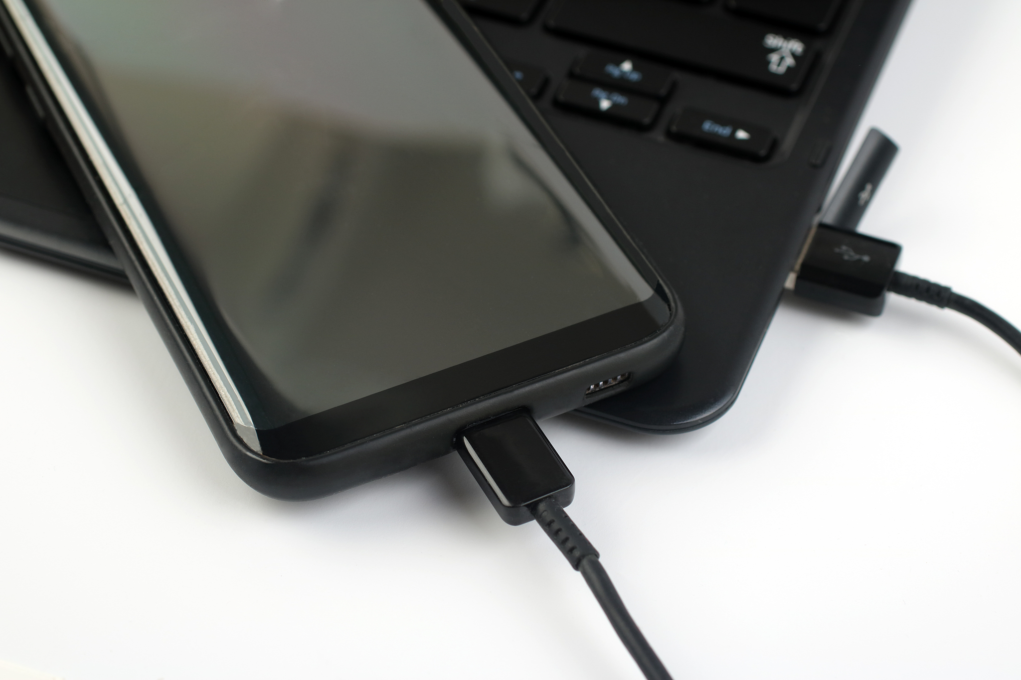 宿迁经贸高等职业技术学校中专部2022年招生办电话是多少-怎么样