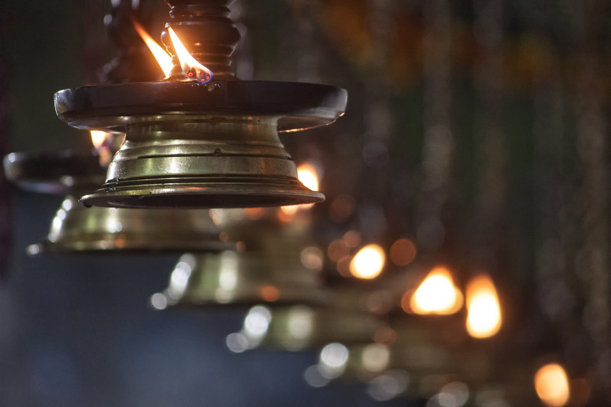 灯的发展历程：从火种到智能照明