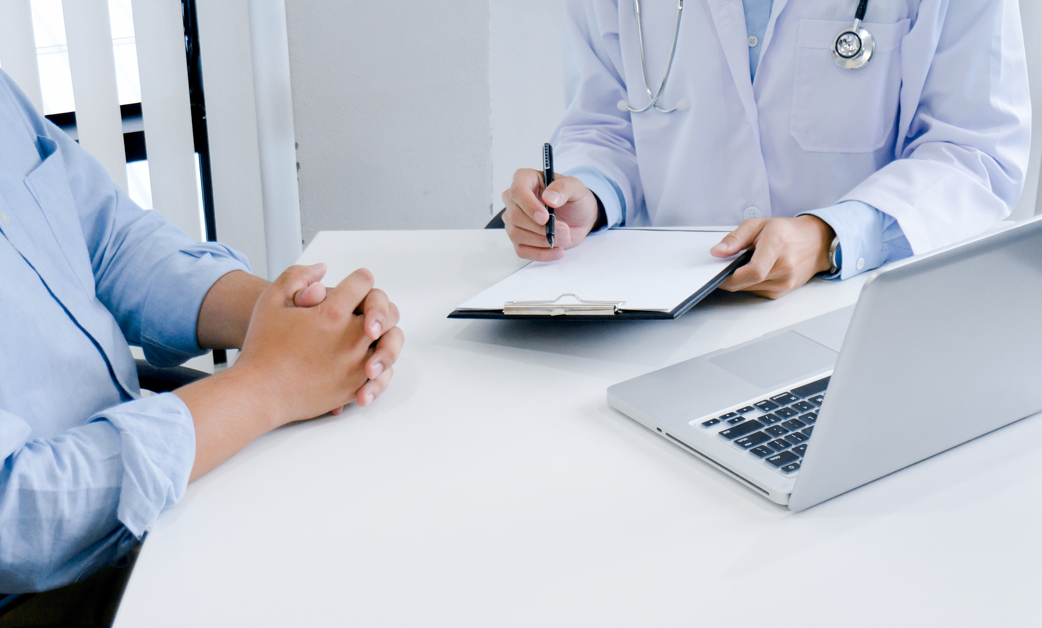 重庆男生高中毕业读卫校好吗