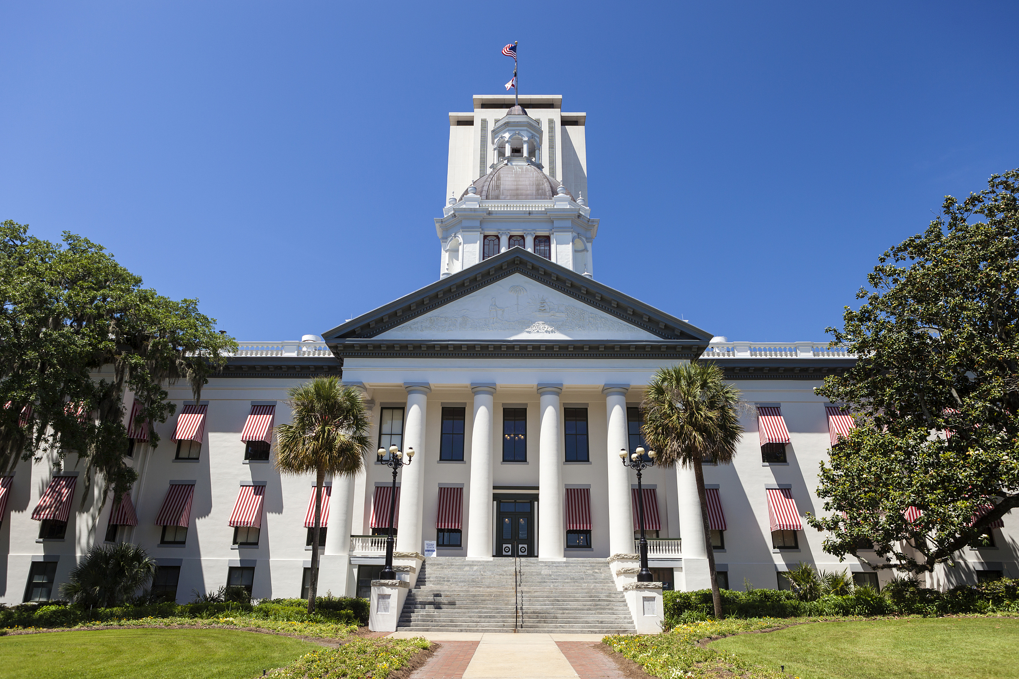 old and new florida state capitol buildings in tallahassee