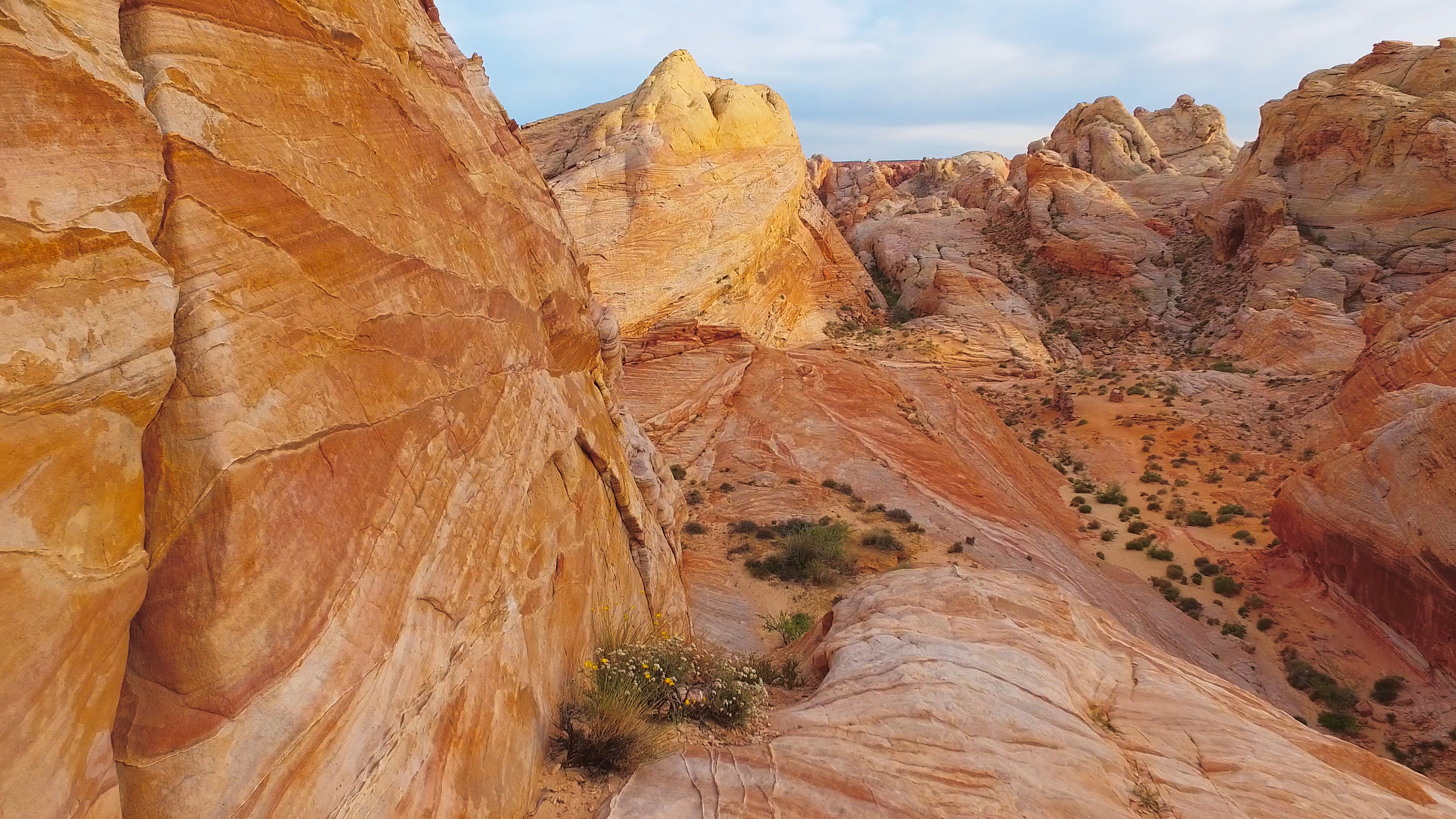 awesome landscape in the valley of fire - travel photography