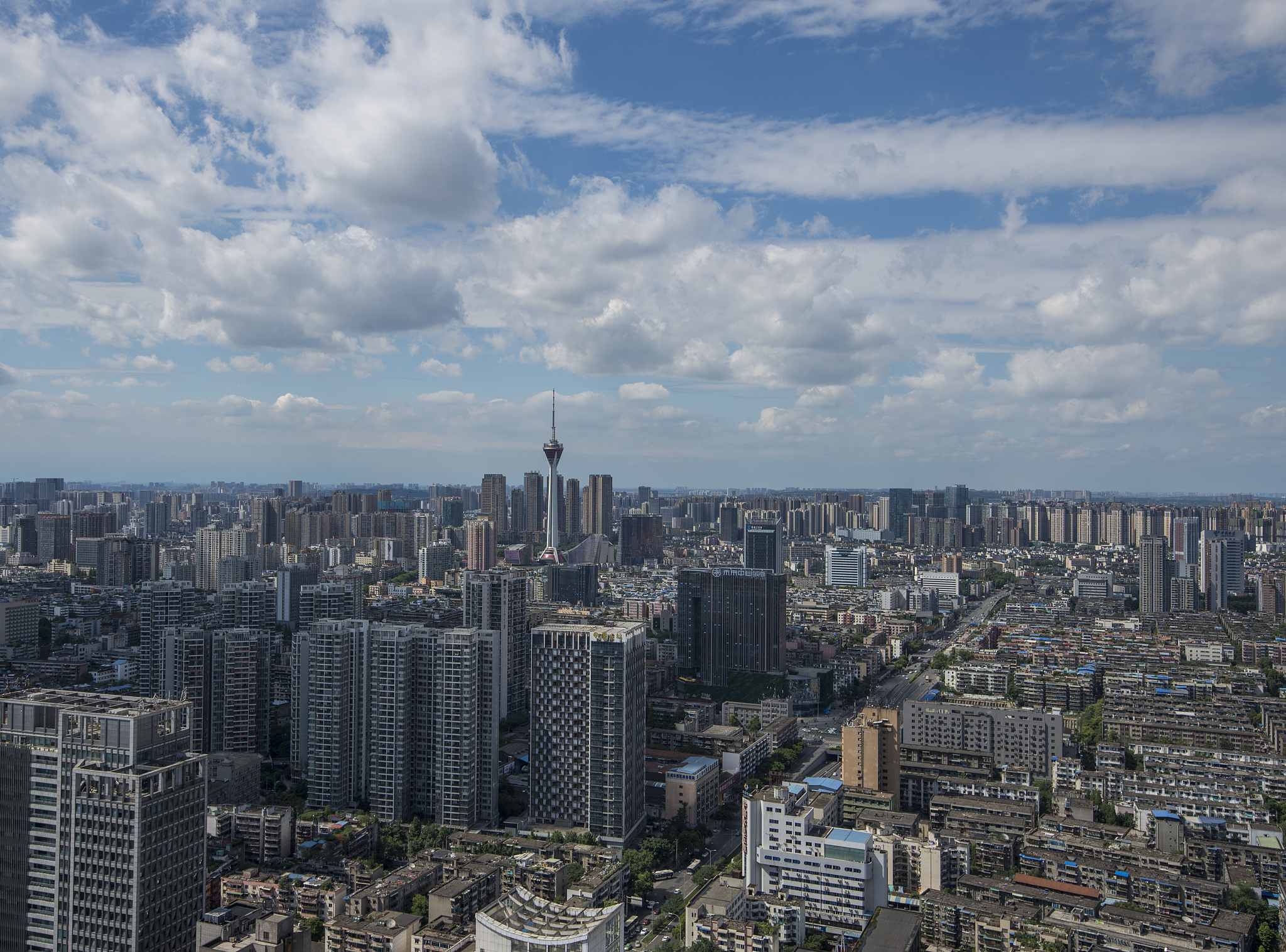 成都建筑专业学校就业前景分析：就业率高，但需注重专业技能提升