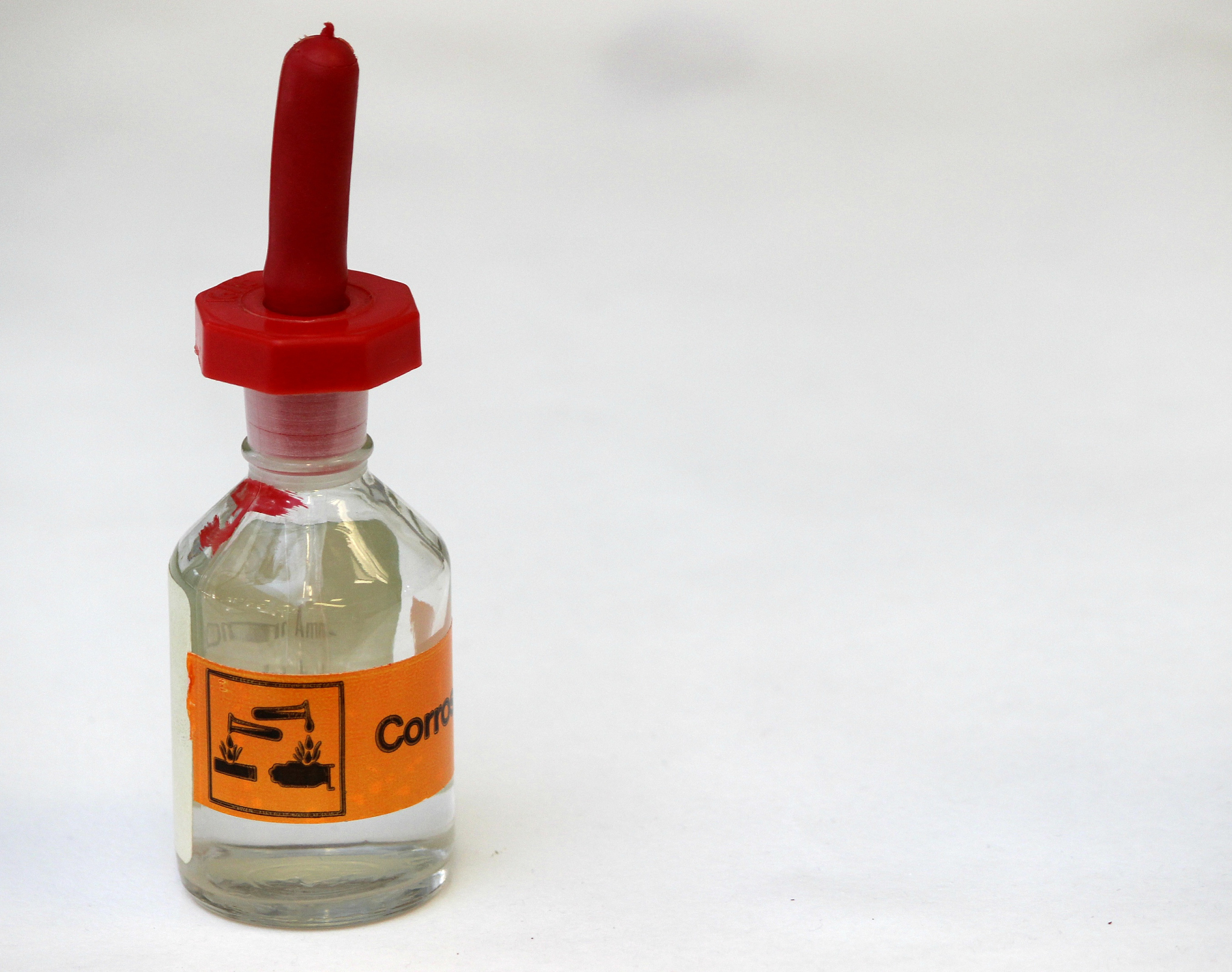 化工设备腐蚀：产生因素及防腐策略