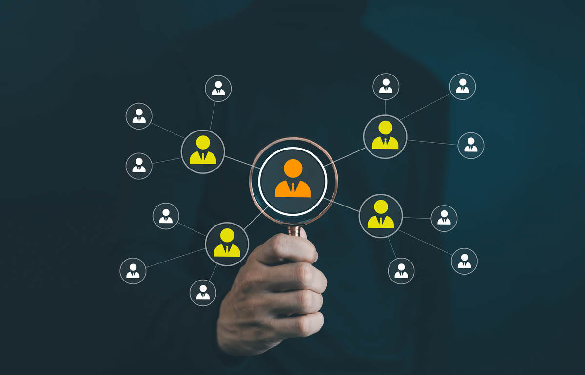 网络舆情深度解析：概念、成因、影响及应对策略