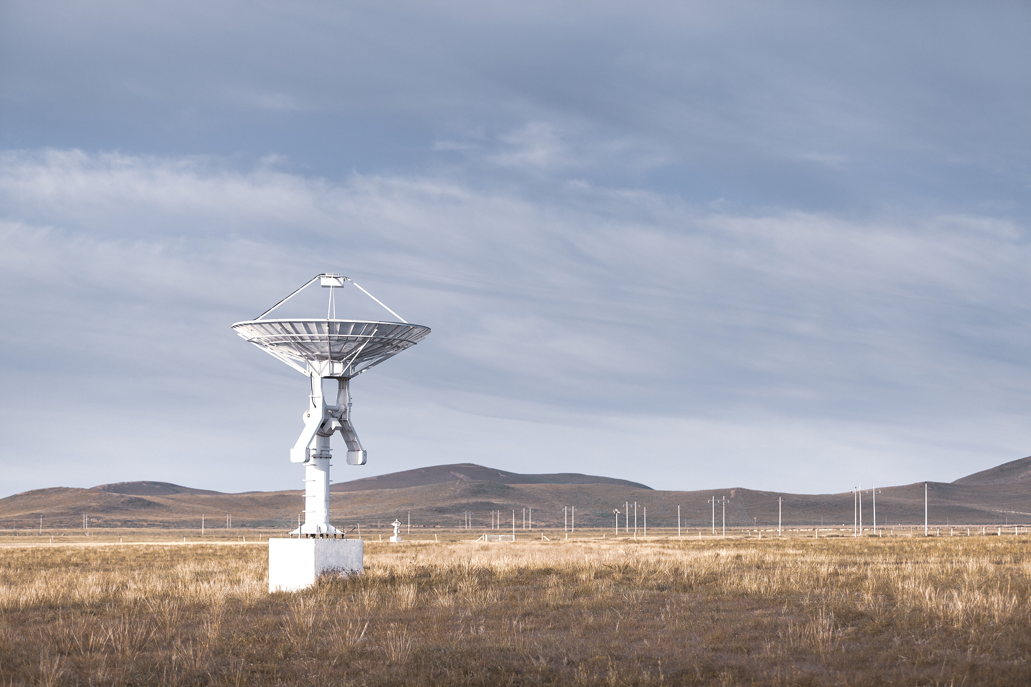radio telescope