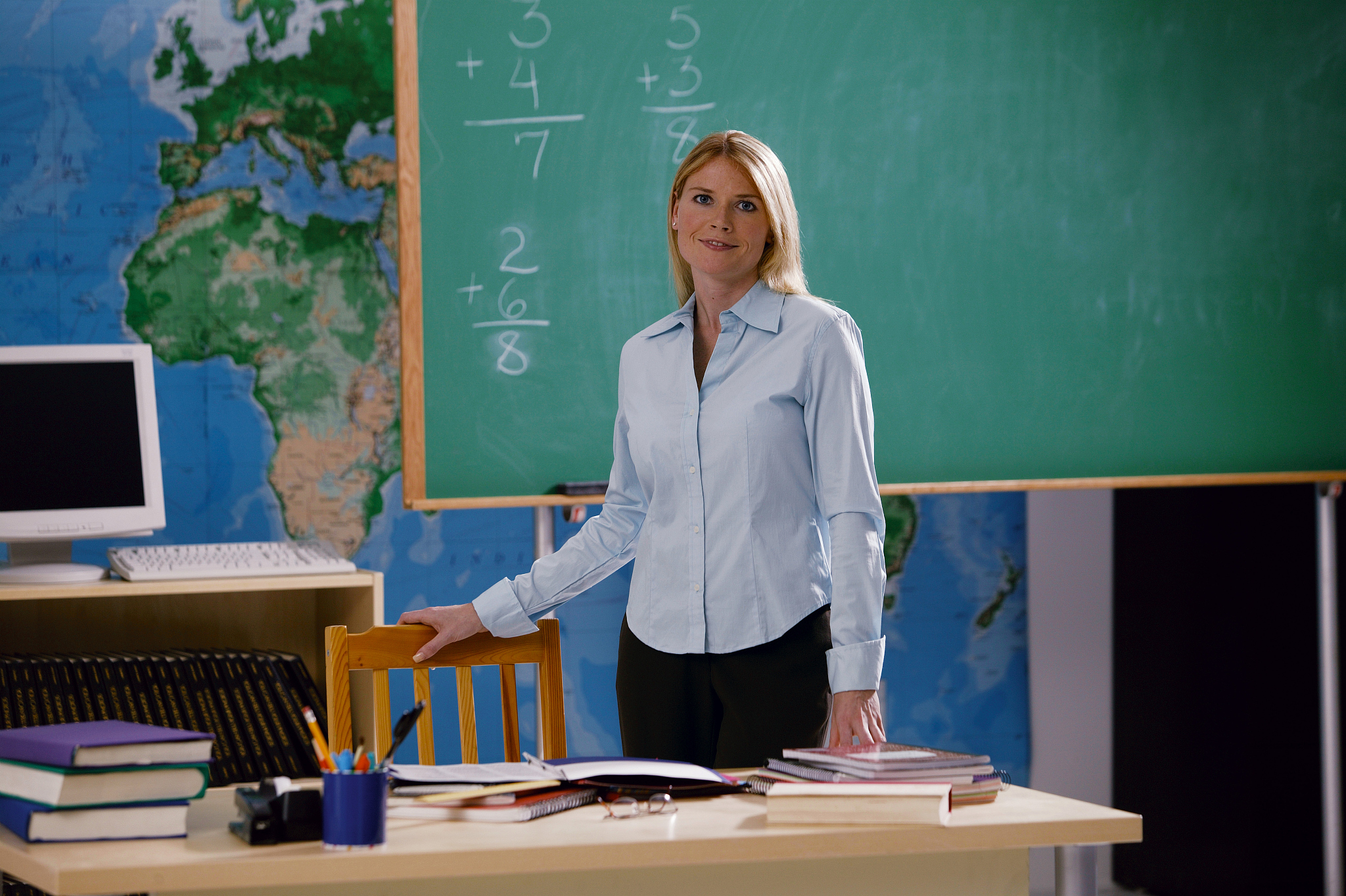 老师讲课睡着，如何幽默回应？