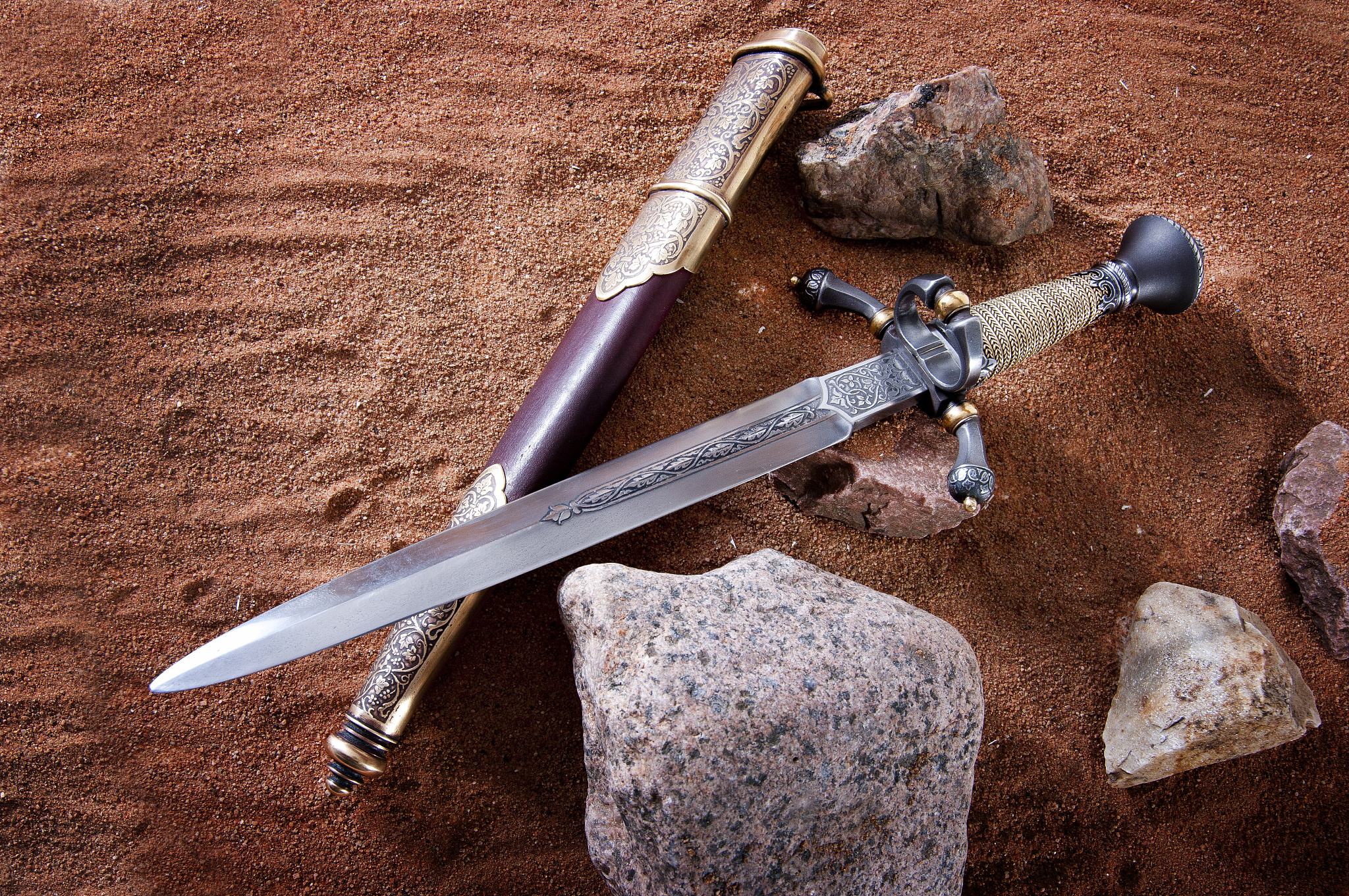 smart dagger
