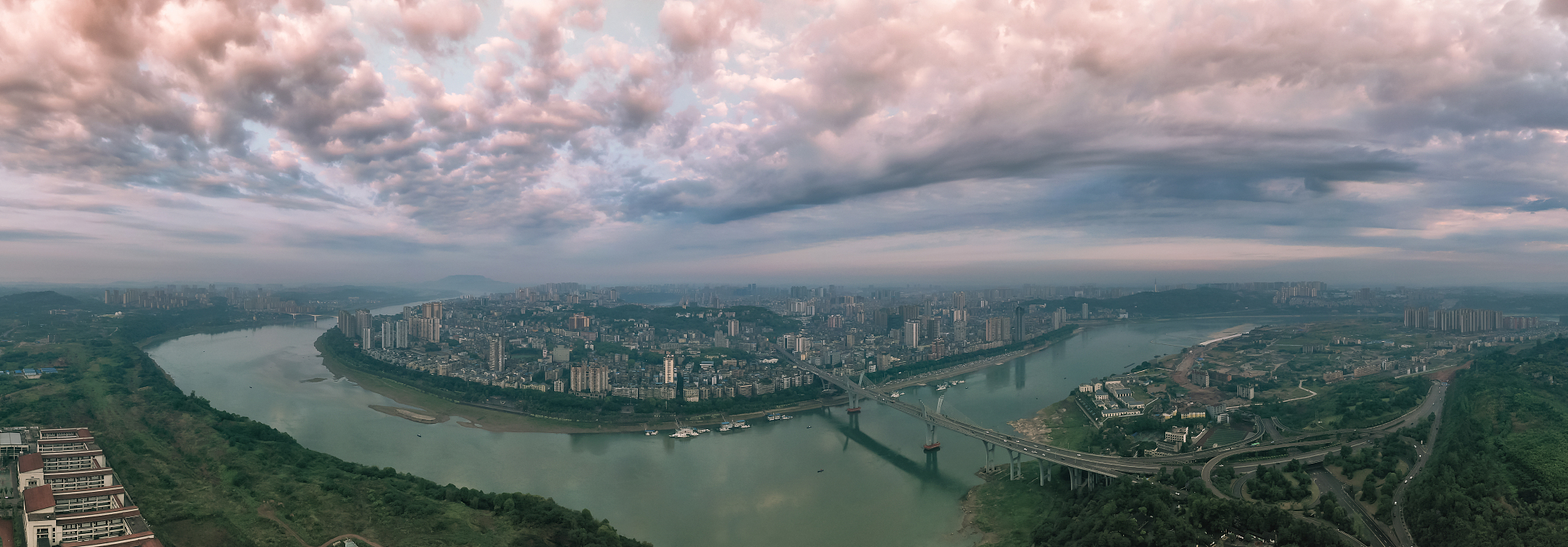 四川城市技师学院铁道运输管理专业好不好