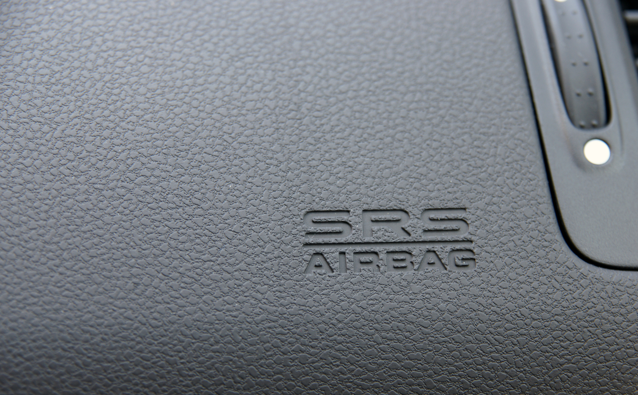 car airbag sign