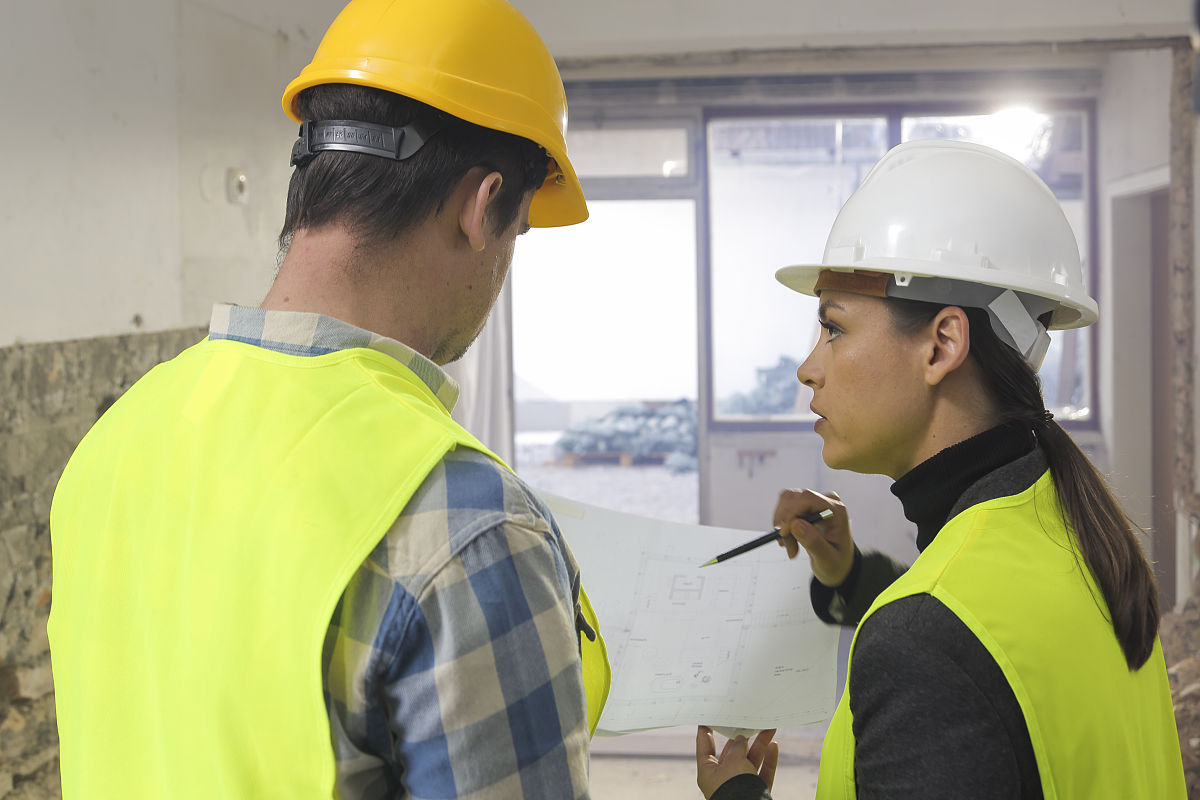 施工图纸会检及设计、风险、建设控制决策会：保障工程质量与效率的关键