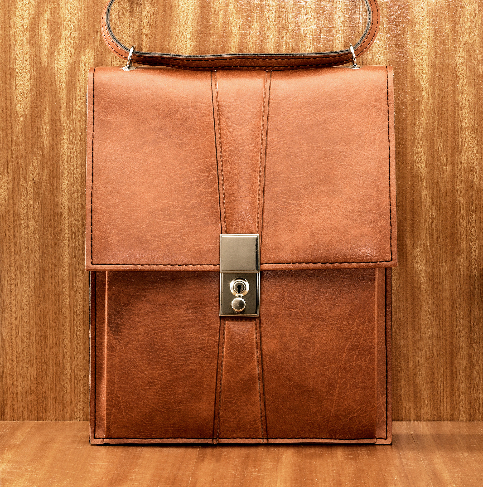 Furla: Italian Luxury Leather Handbags, Shoes & Accessories