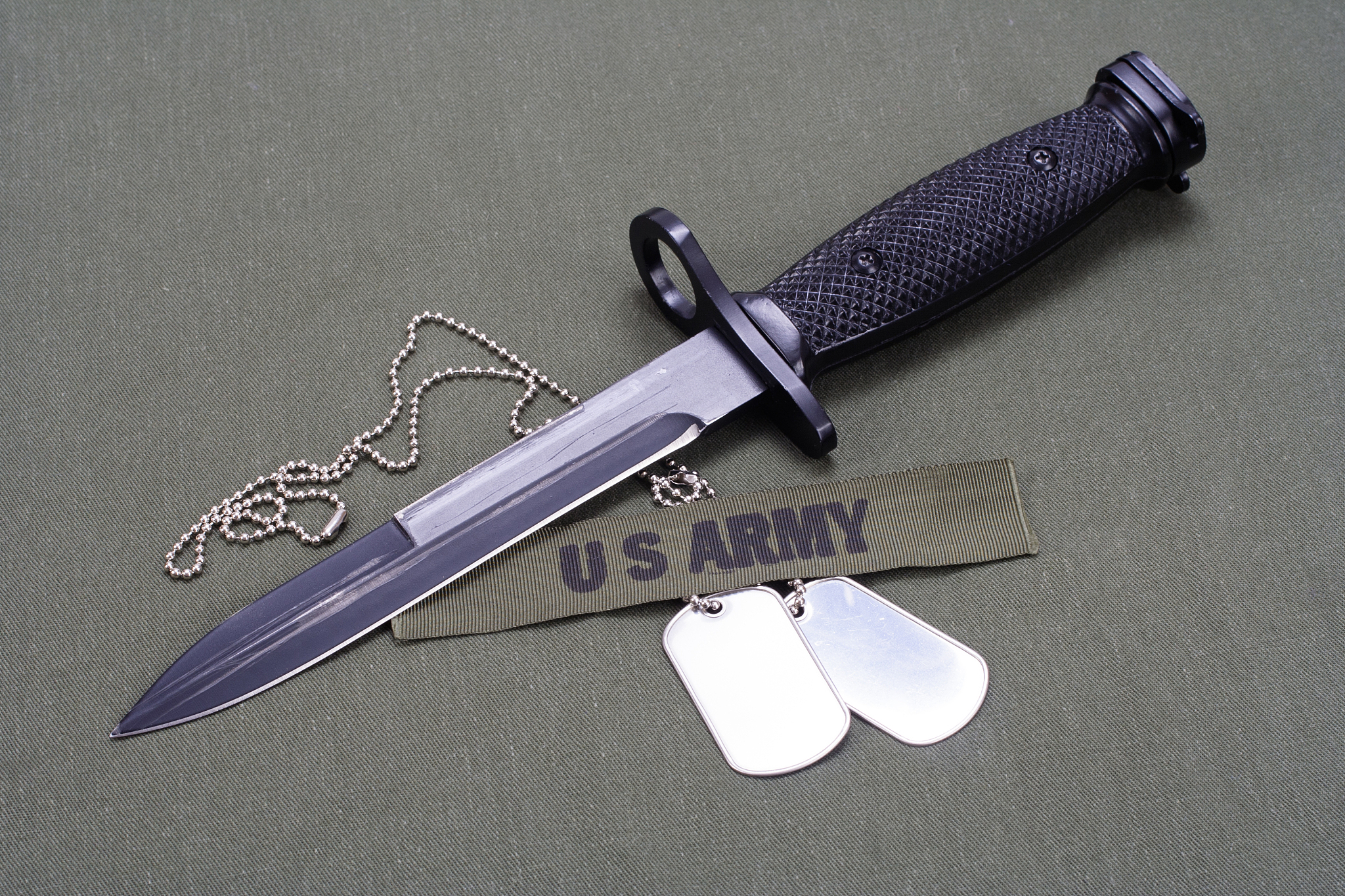 bayonet and dog tags on us army uniform