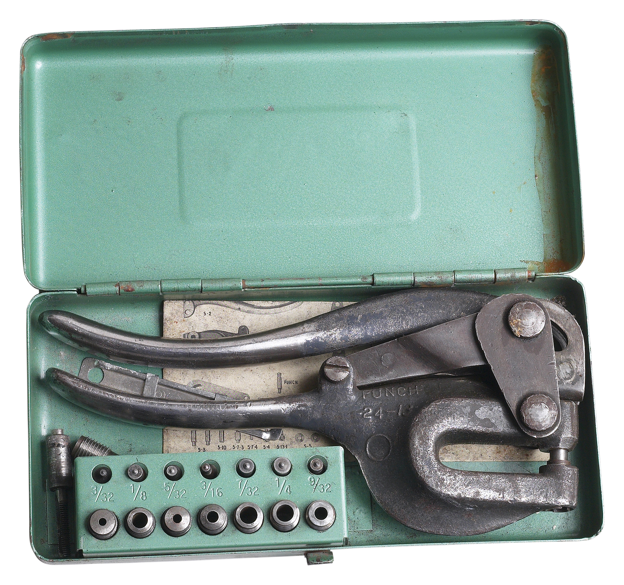 多功能光伏组件接线盒市场需求与产品特性分析