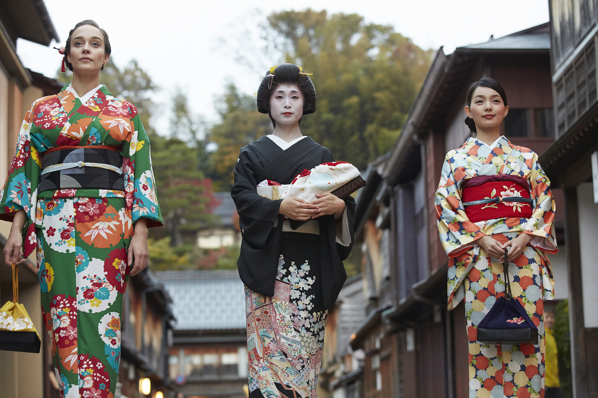 秘汤巡游舞樱篇