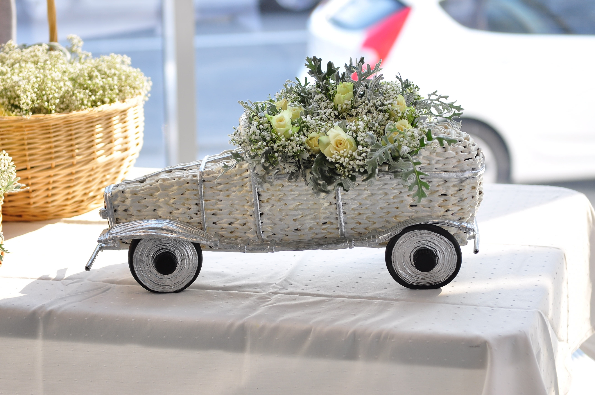 Planters & Raised Beds: Simplified Guide & Ideas