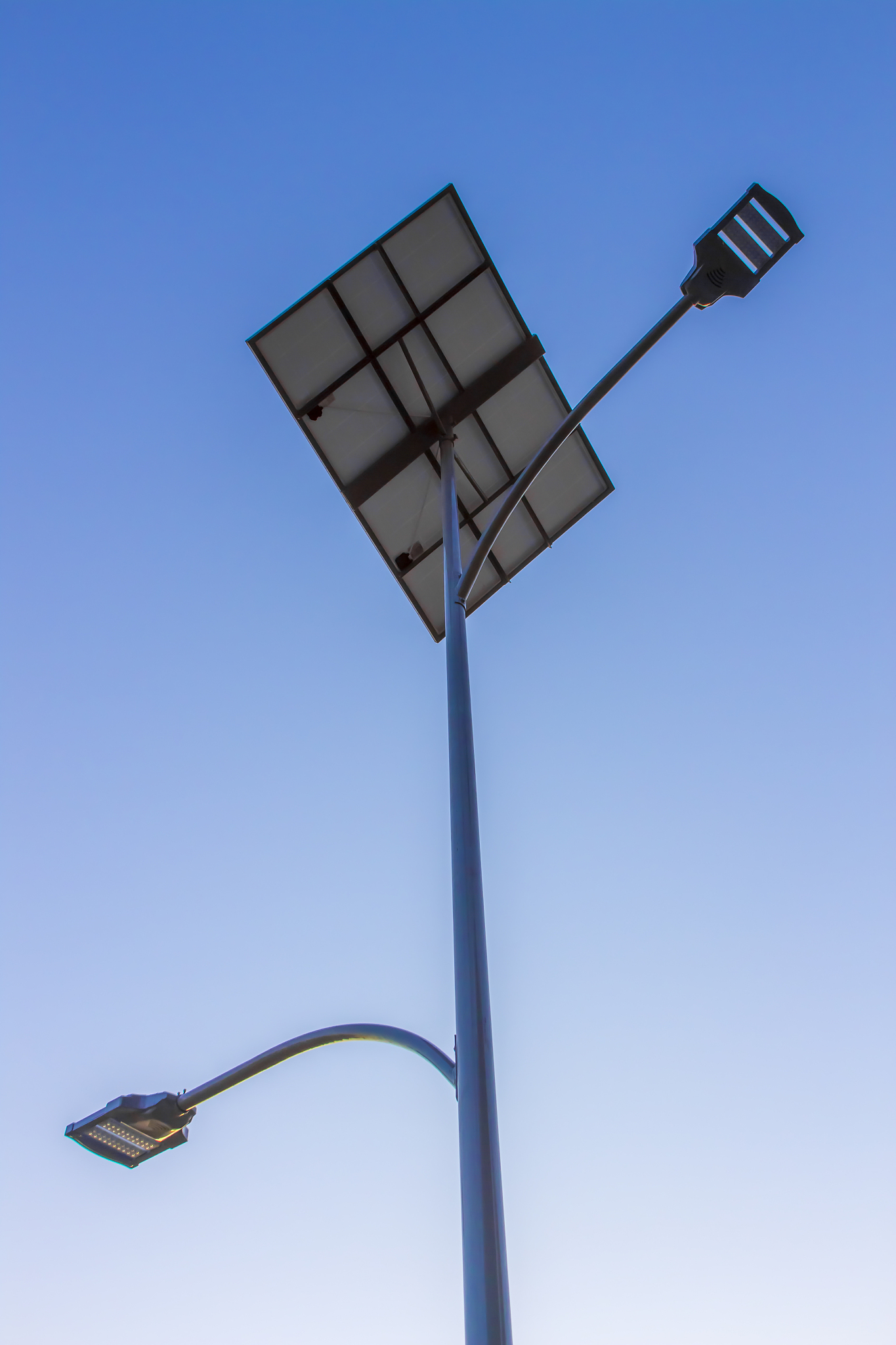 solar street light
