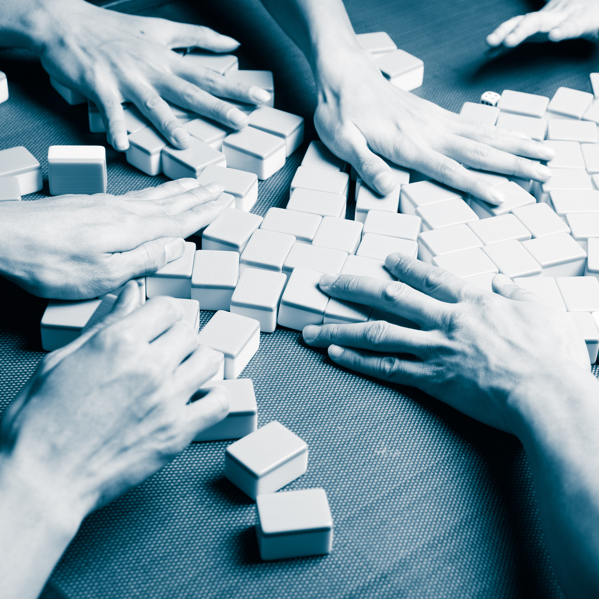 荆州晃晃麻将：规则、玩法和技巧 - 详细介绍