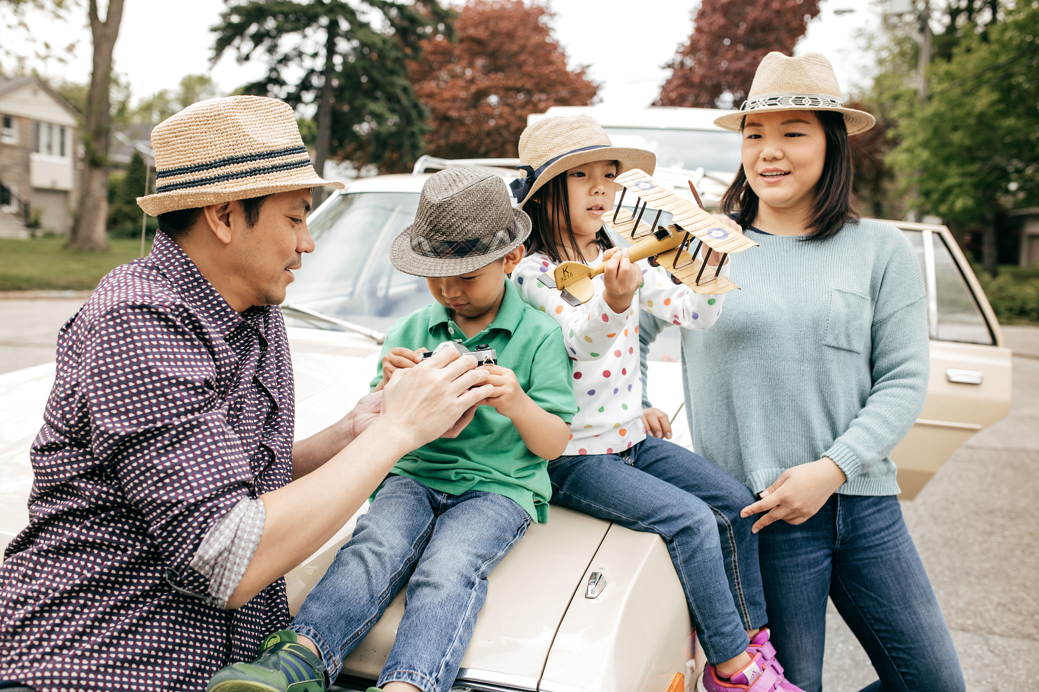 happy family of four
