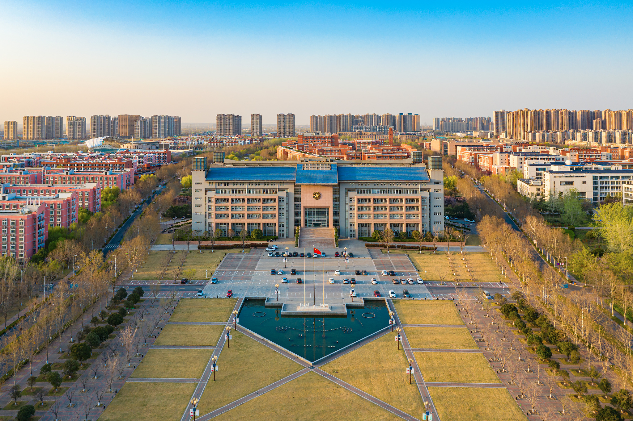 河南驻马店财经学校2023年地址在哪里