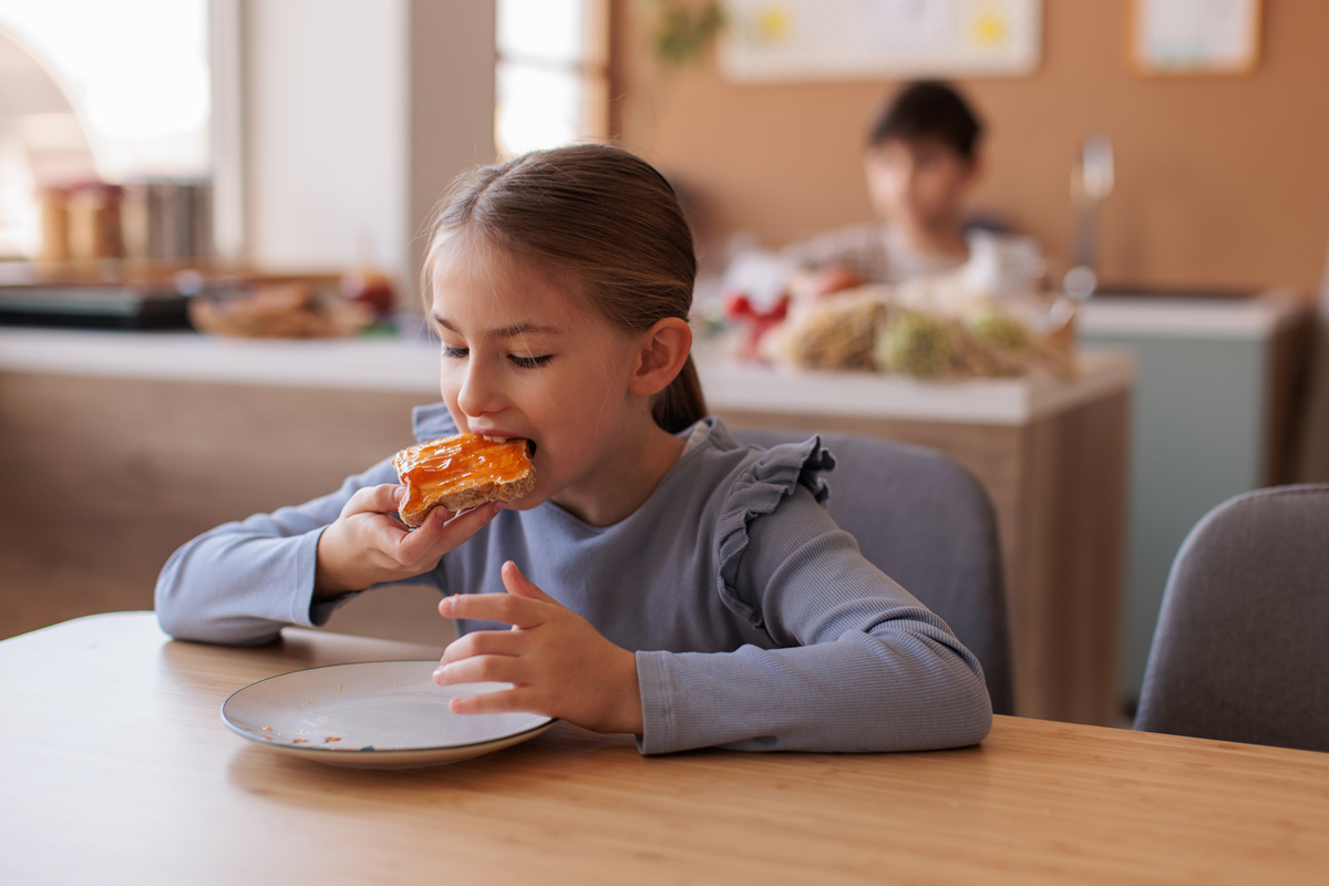 3岁宝宝不爱吃饭？6个实用方法帮你解决！