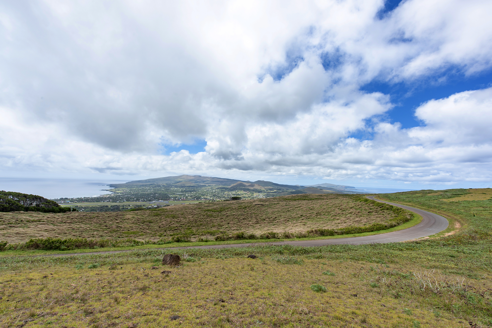 the volcanic crater of rano kau
