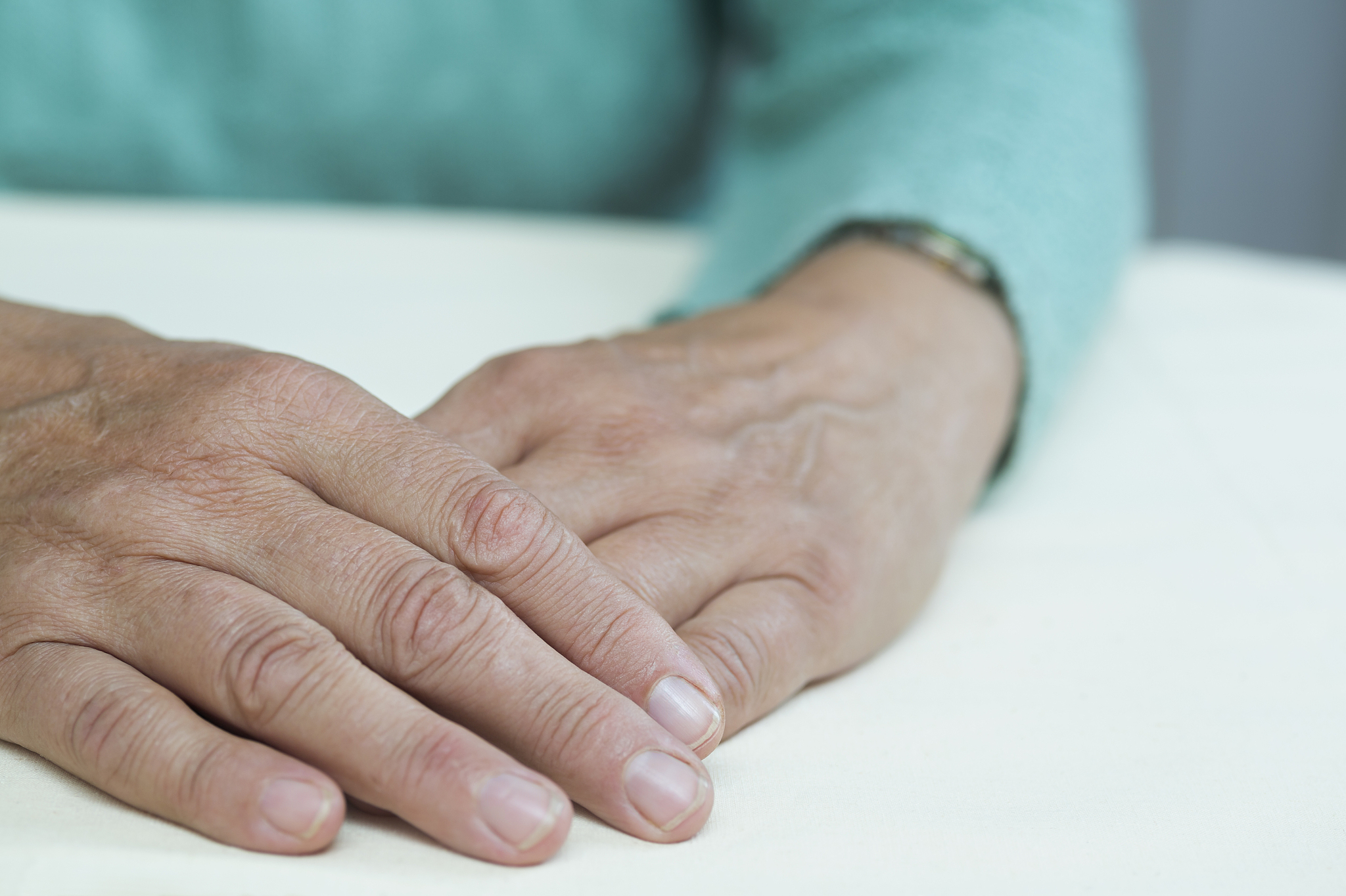 走路手发胀？可能是这几个原因！