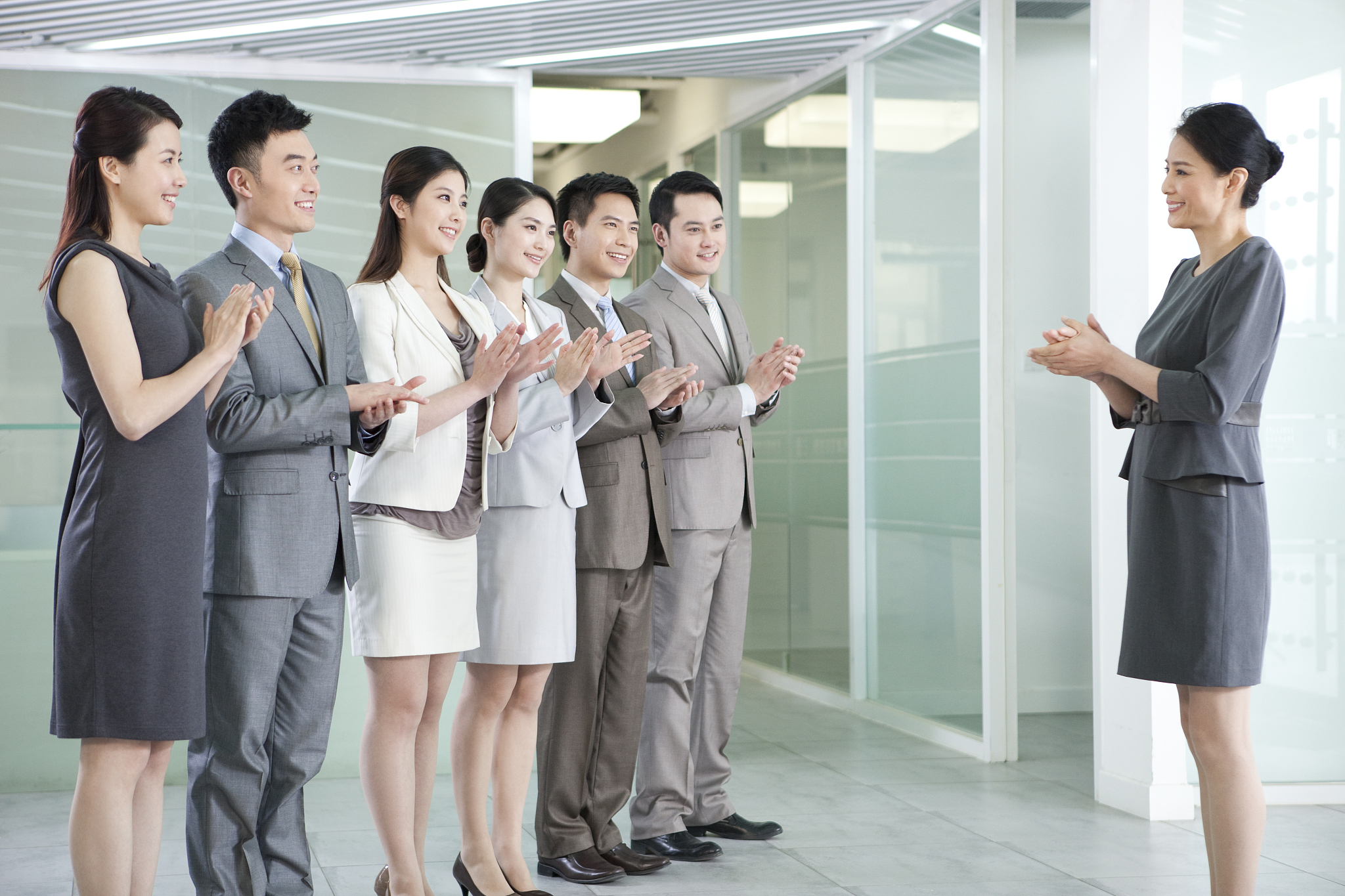 5分钟礼仪培训开场白：提升素养，赢得成功