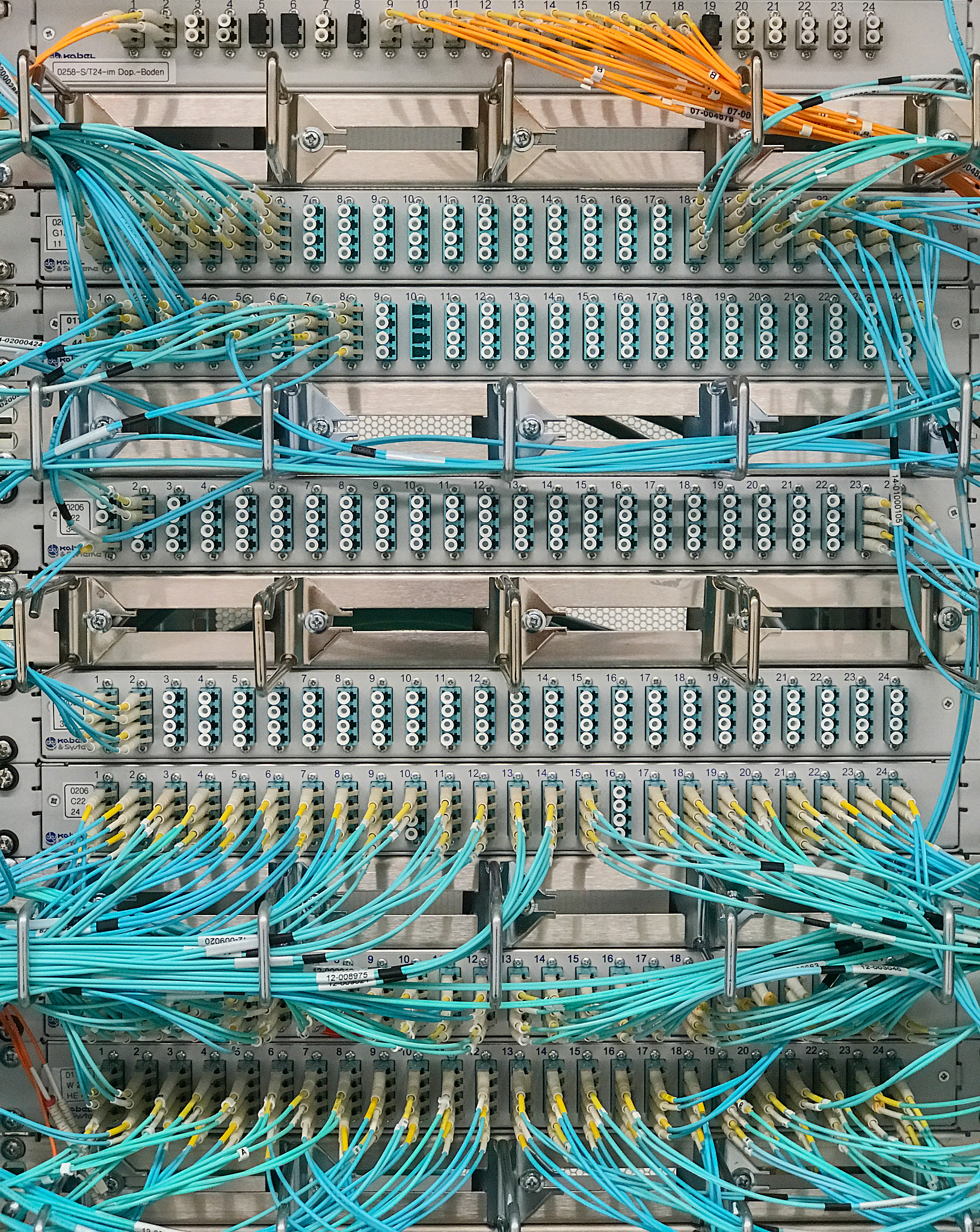 网线电压范围是多少